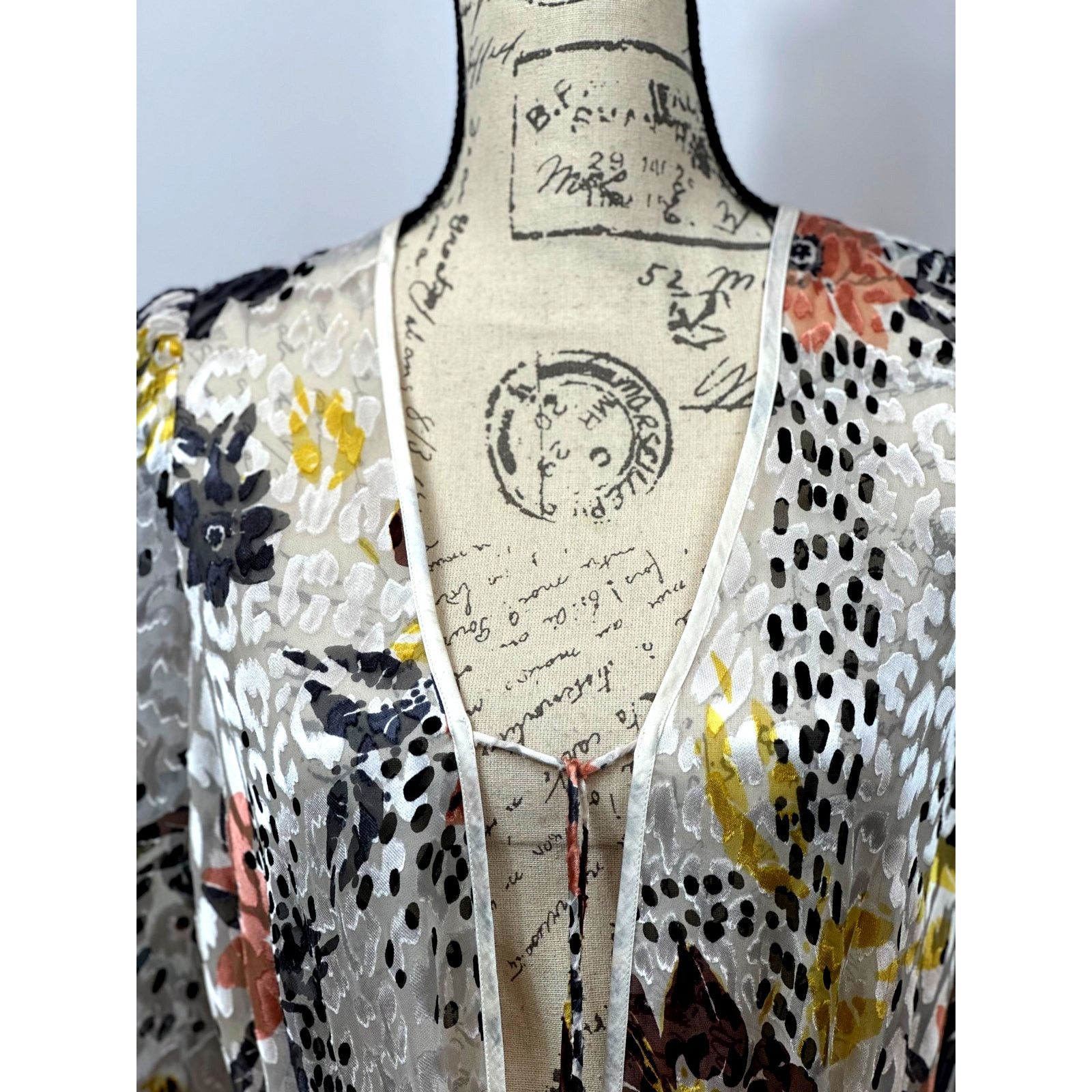 Free People Free People Floral Print Cropped Silk Burnout Kimono XS Size XS / US 0-2 / IT 36-38 - 9 Thumbnail