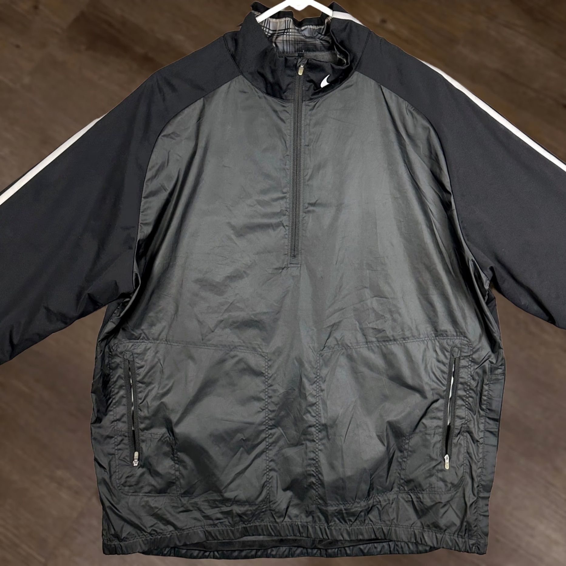 Nike Nike Golf Jacket Mens XL Black Grey Half Zip Windbreaker Pullover Colorblock EUC Size US XL / EU 56 / 4 - 1 Thumbnail