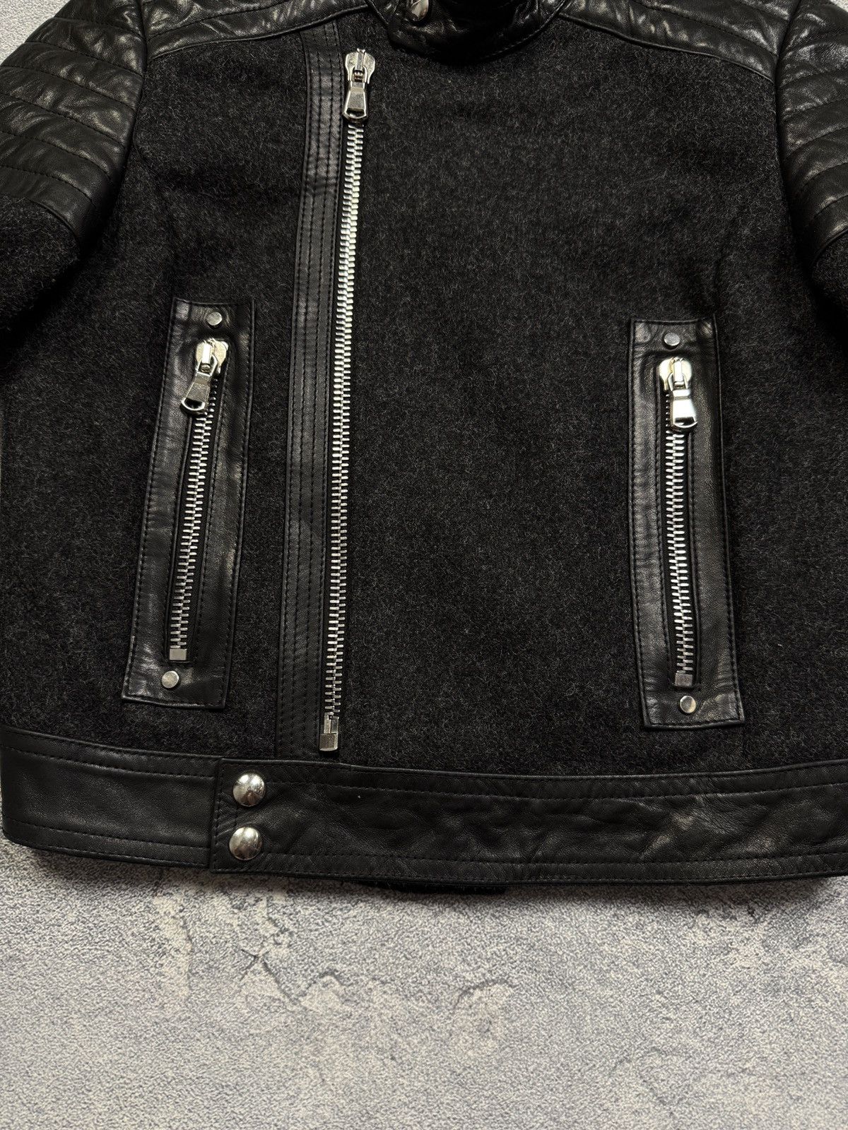 Diesel Vintage Diesel Women’s Cropped Leather Jacket MADE IN ITALY Size XS / US 0-2 / IT 36-38 - 5 Thumbnail