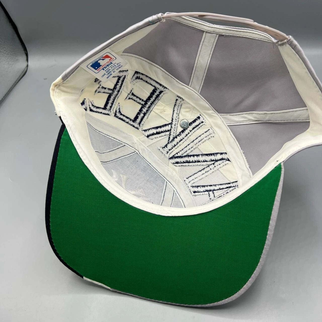 Twins Enterprise Inc. × Vintage New York Yankees Hat Men Twins Enterprise MLB Snap Back Cap Size ONE SIZE - 2 Thumbnail