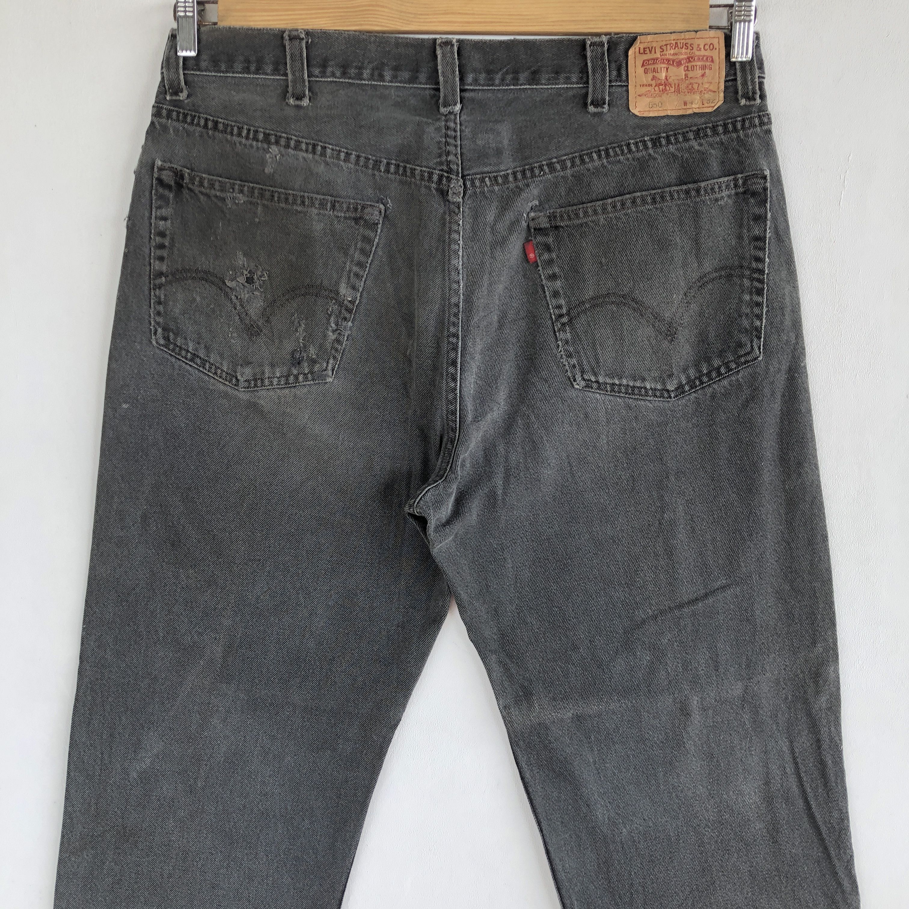 Levi's Distressed Levis 550 Jeans Super Black Levis 550 Denim Size US 32 / EU 48 - 4 Thumbnail