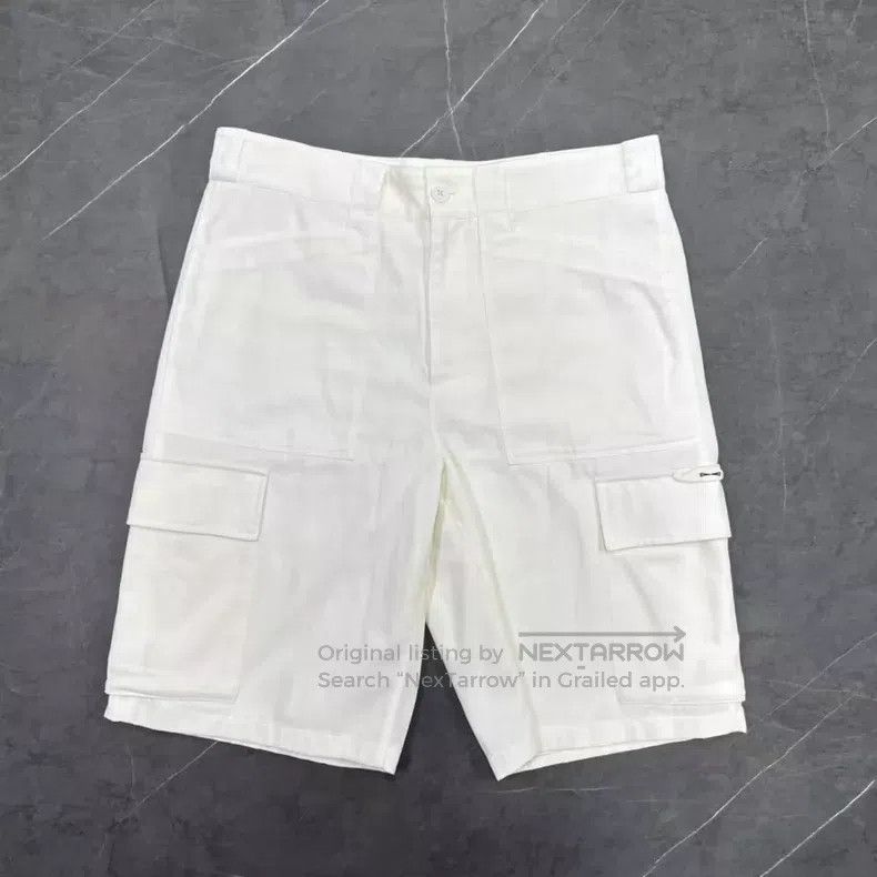 Louis Vuitton Louis Vuitton White cargo shorts Size US 42 / EU 58 - 1 Thumbnail