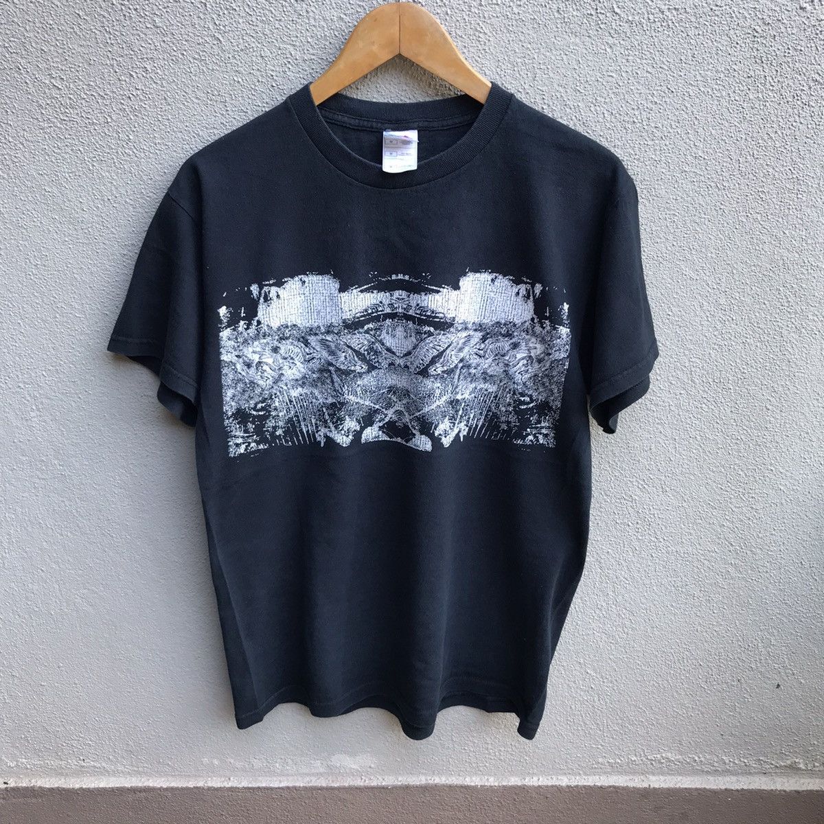 Band Tees Vintage BURIED AT SEA band tee hardcore punk Size US M / EU 48-50 / 2 - 1 Thumbnail