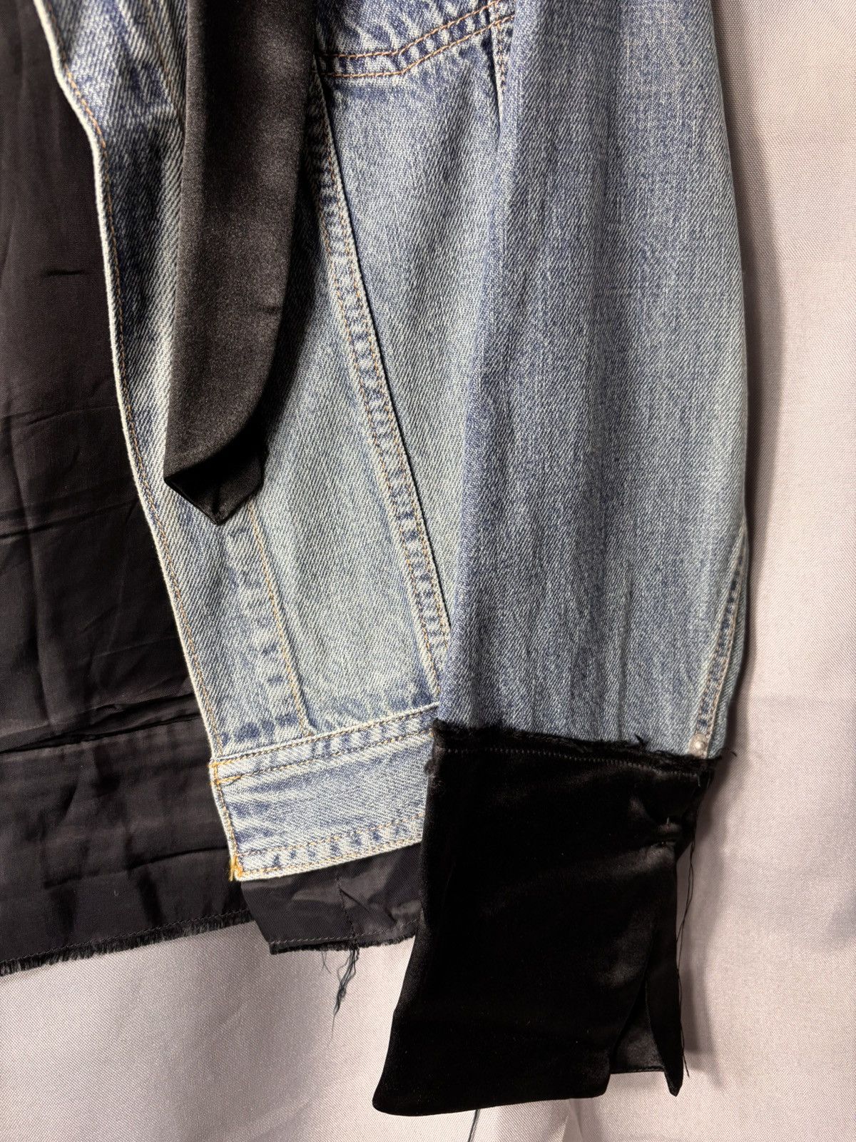 Undercover Undercover Denim Jacket with Embroidered Dagger Size US S / EU 44-46 / 1 - 21 Thumbnail