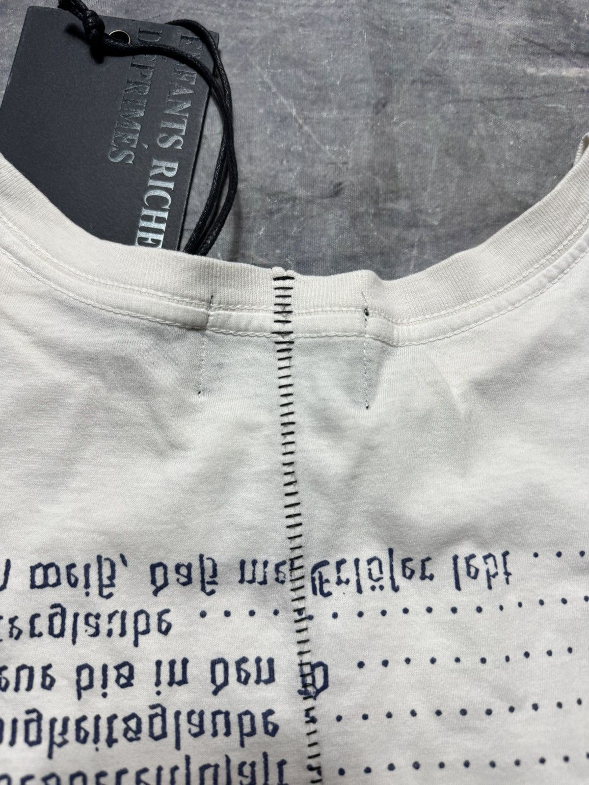 Enfants Riches Deprimes KATHOLISCHES TOOTHBRUSH T-SHIRT Size US XL / EU 56 / 4 - 8 Thumbnail