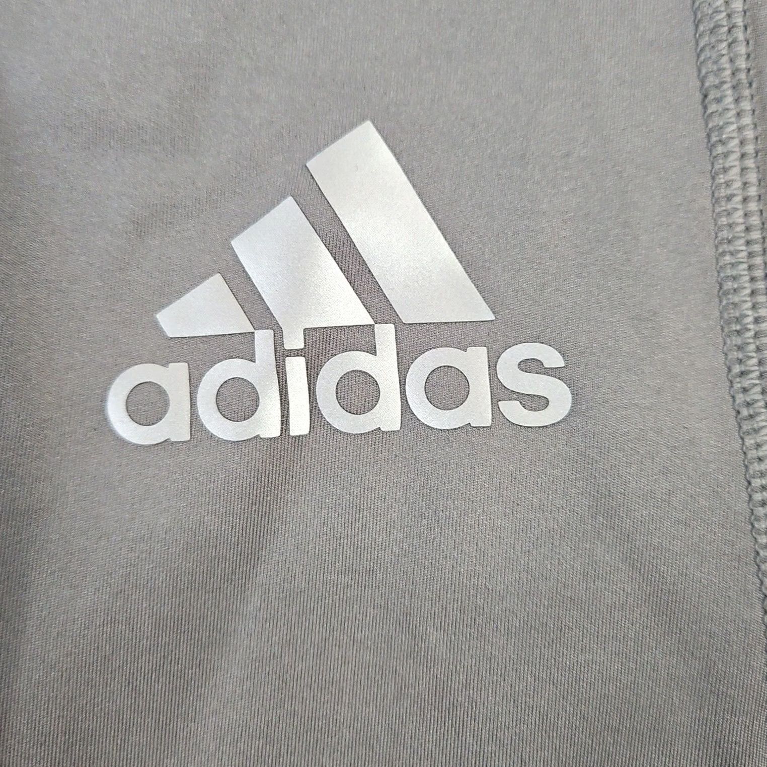 Adidas Adidas Primegreen Aeroready Techfit 3" Mid Rise Gray Womens S Volleyball Shorts Size 28" / US 6 / IT 42 - 2 Thumbnail