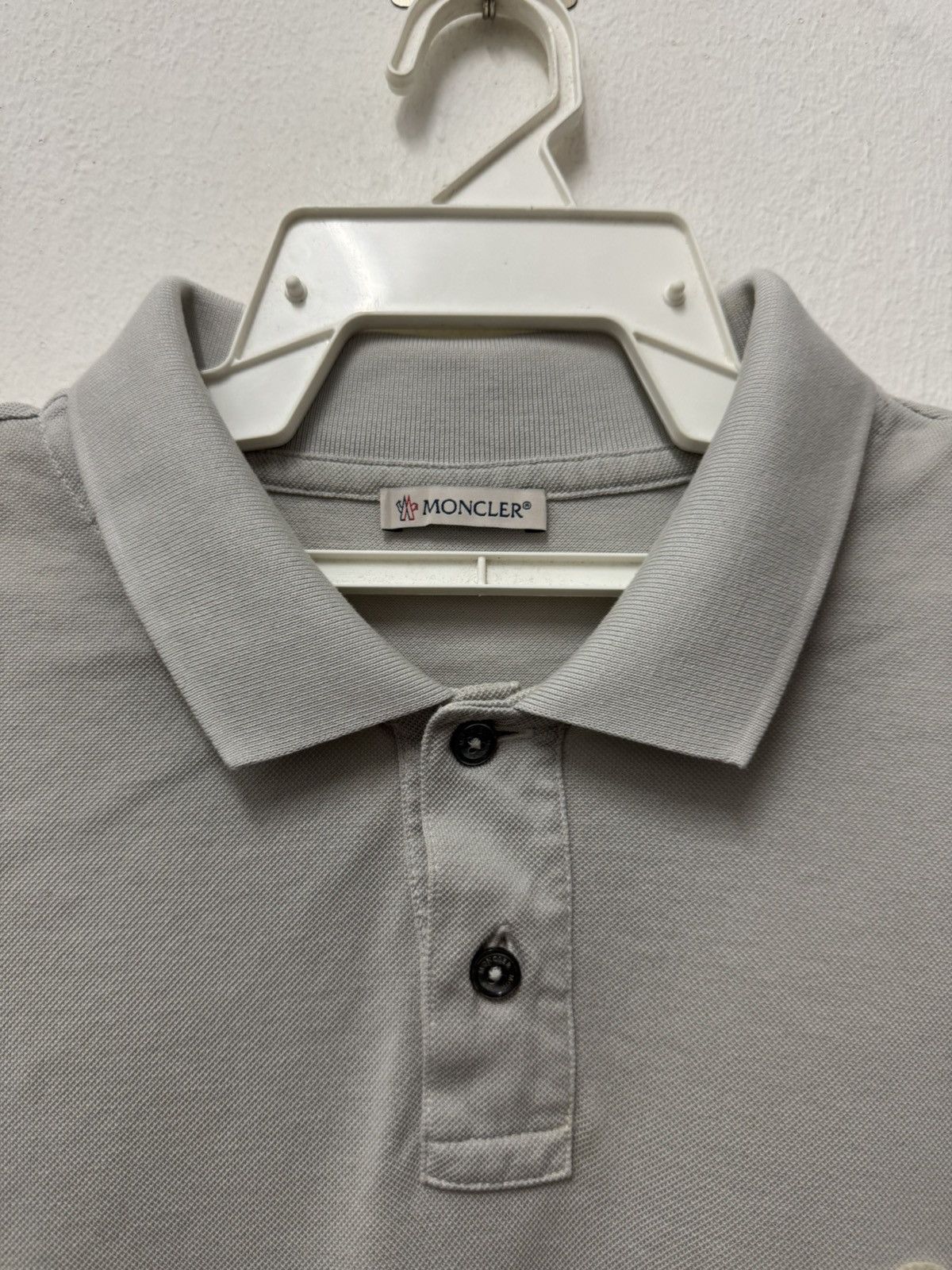 Moncler Moncler Maglia Polo Manica corta Soft Gray Polo Shirt Size US L / EU 52-54 / 3 - 2 Thumbnail