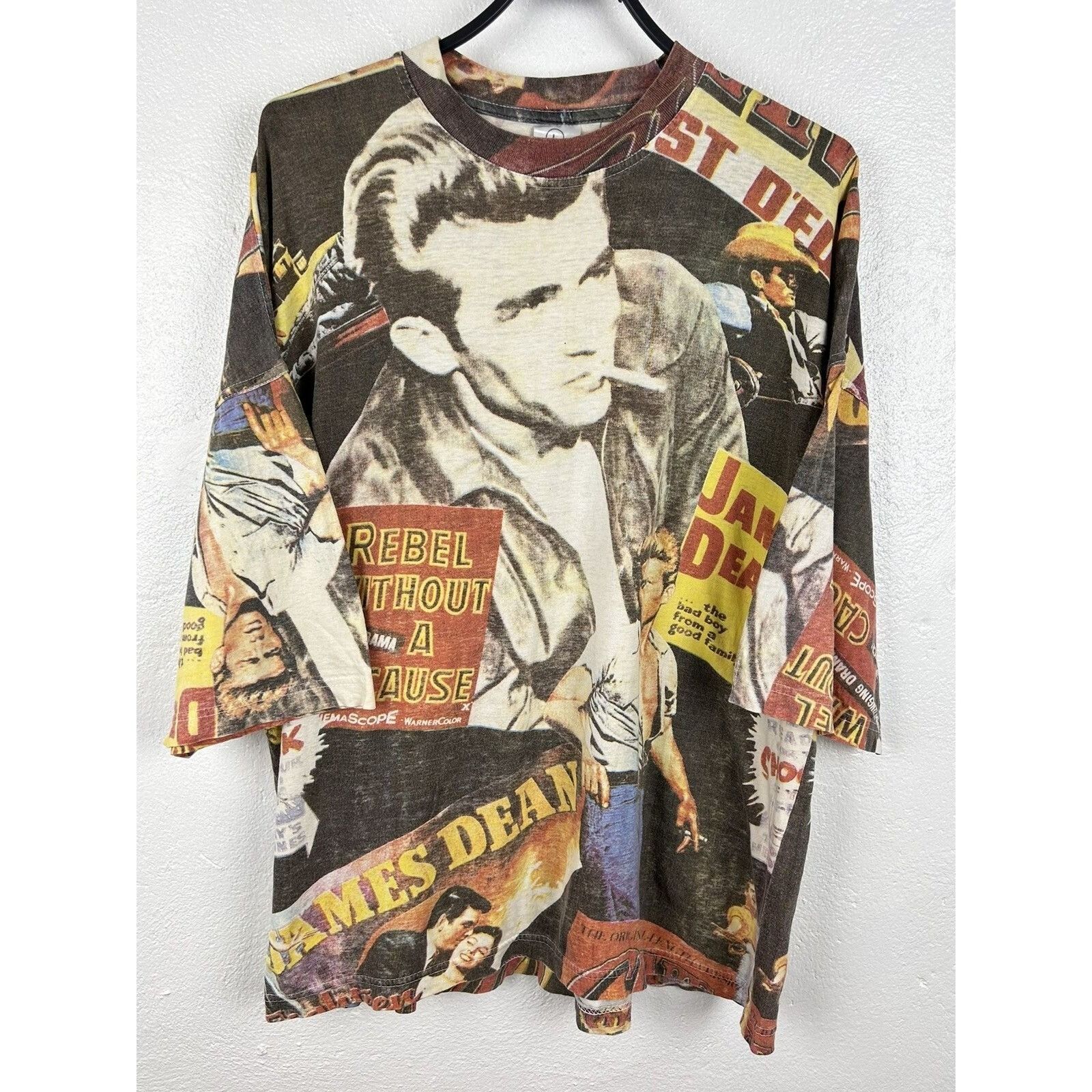 Vintage Vintage James Dean Movie Actor AOP Short Sleeve Tee Size US L / EU 52-54 / 3 - 1 Thumbnail