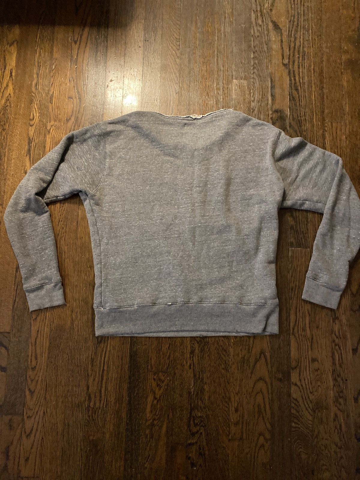 En Noir En Noir Hand Cut and Distressed Grey Sweater Size Medium Size US M / EU 48-50 / 2 - 8 Thumbnail