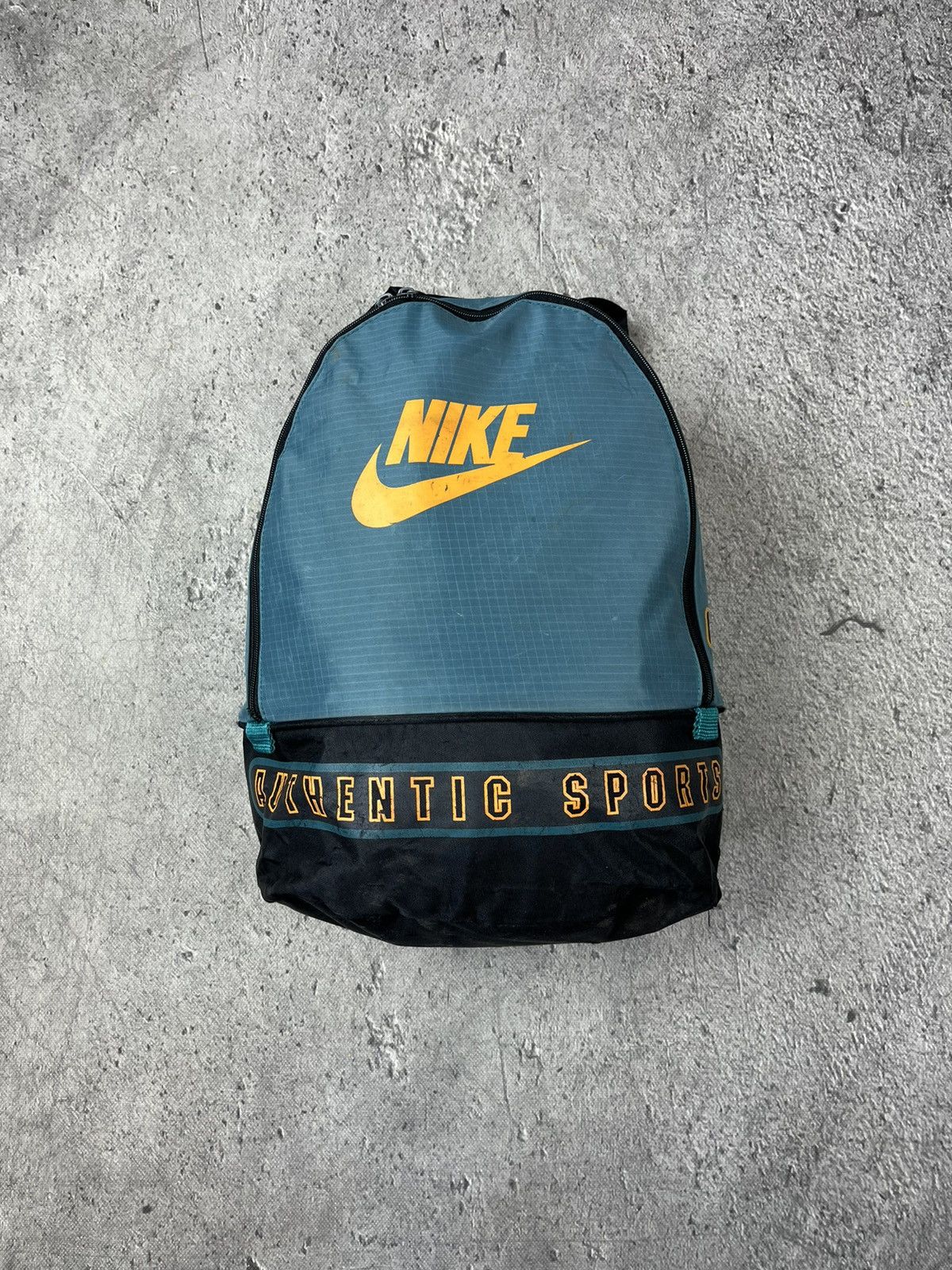 Nike × Vintage Nike - vintage 90s backpack Size ONE SIZE - 1 Thumbnail