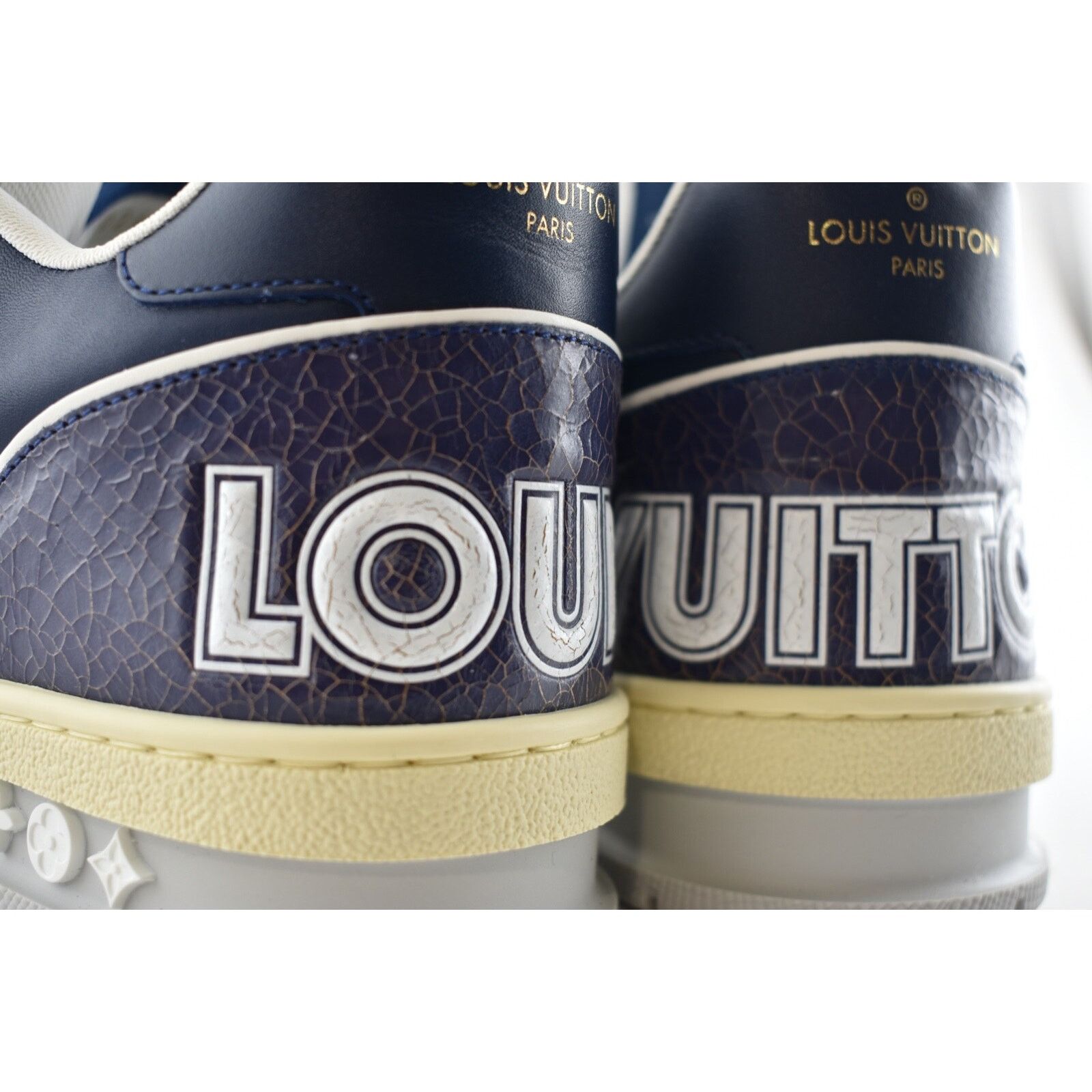 Louis Vuitton Louis Vuitton Blue Low Top Trainer Sneaker LV 8 US 9 9.5 Size US 9 / EU 42 - 11 Thumbnail