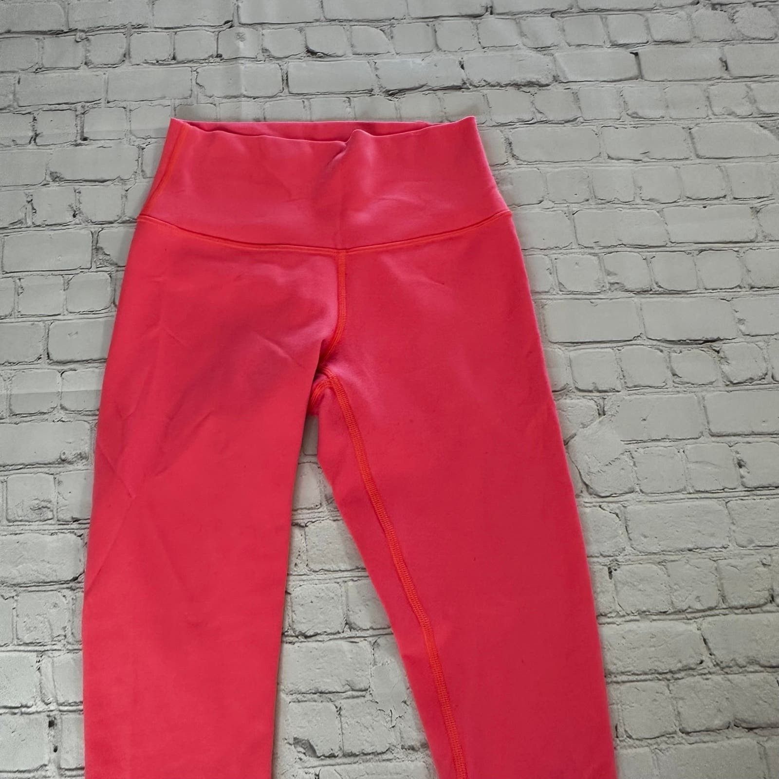 Lululemon lululemon leggings size 6 Size 28" / US 6 / IT 42 - 2 Thumbnail