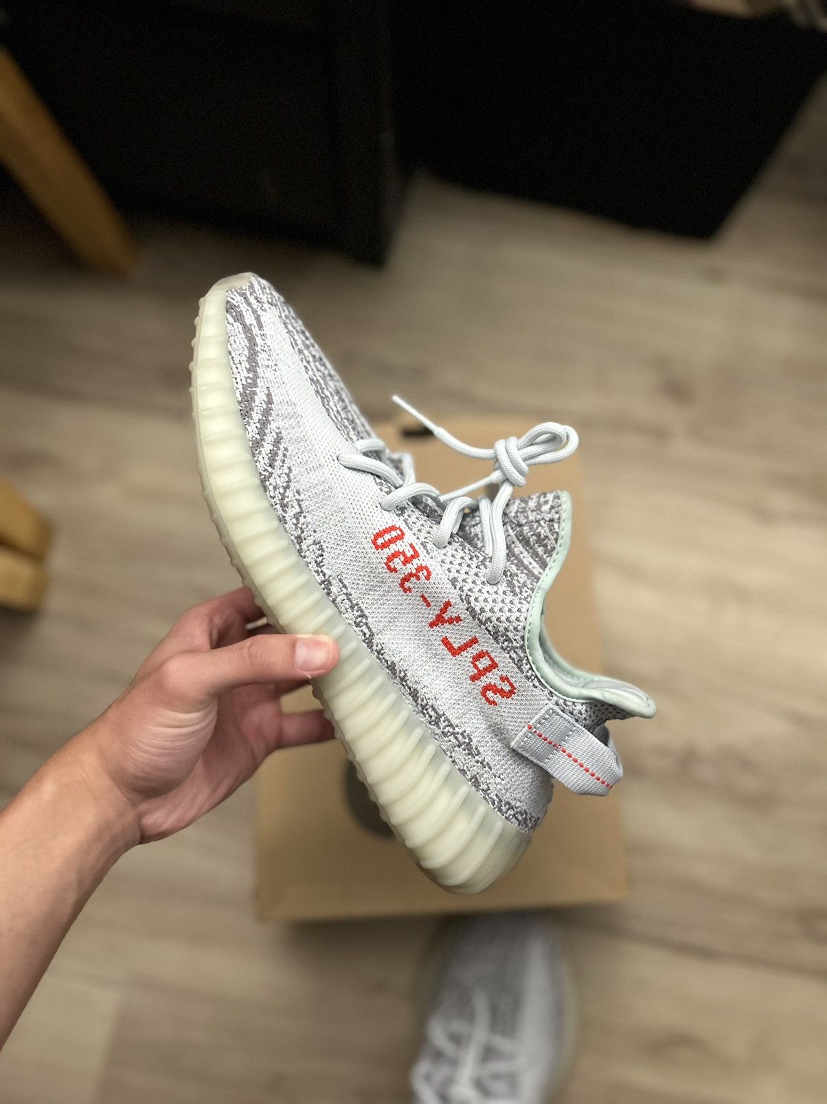 Adidas × Kanye West Yeezy Boost 350 v2 - Blue Tint Size US 9 / EU 42 - 9 Thumbnail
