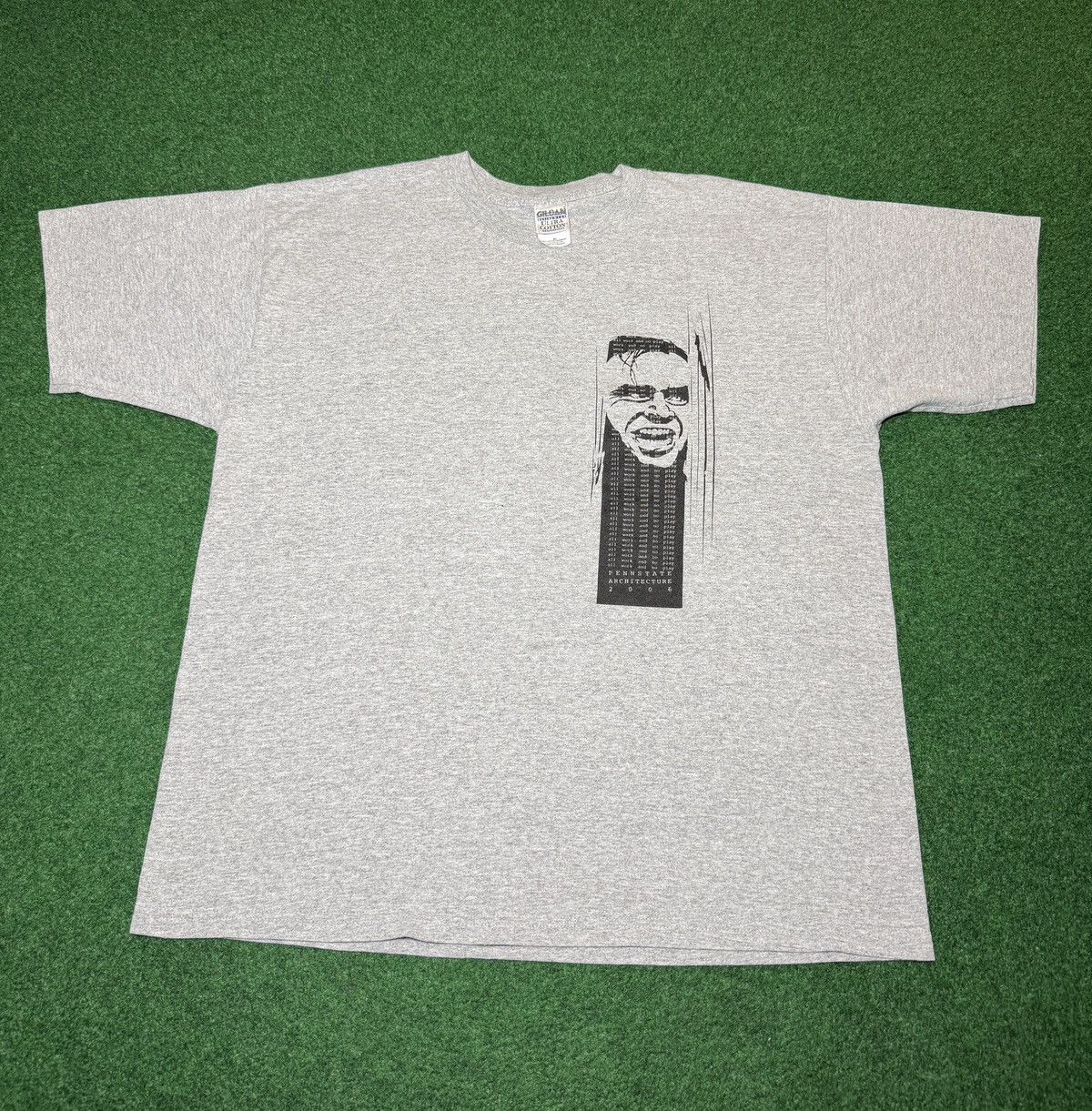 Vintage Vintage Y2K Shinining Jack Nicholson Penn State XL T Shirt Size US XL / EU 56 / 4 - 1 Thumbnail
