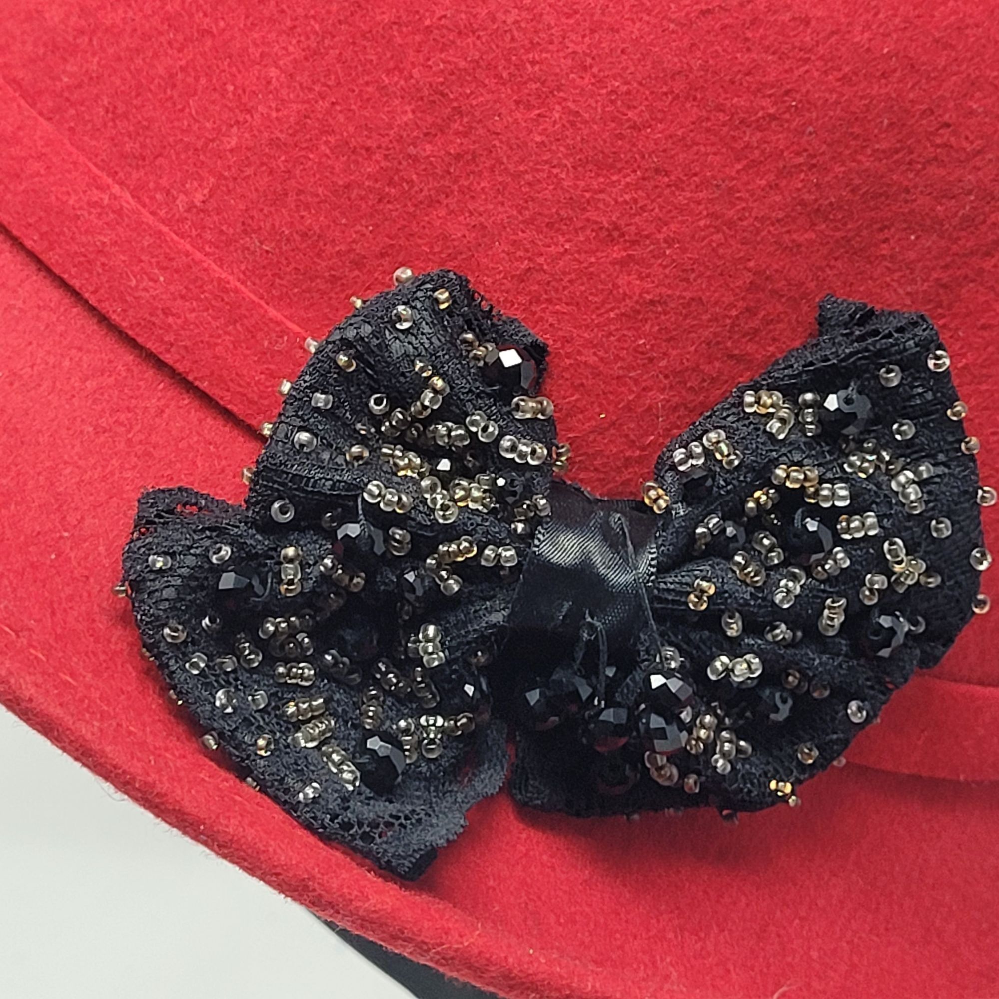 Other Galliano Sorbatti Red Wool Cloche Hat Italy Black Beaded Bow Size ONE SIZE - 2 Thumbnail
