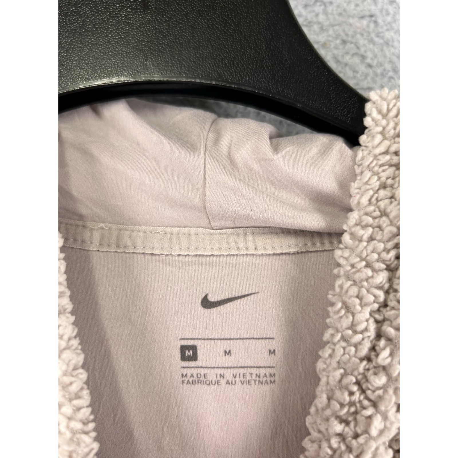 Nike Nike Sweater Women's Medium Beige 100% Polyester Sherpa Hooded Long Sleeve Crop Knit Pullover Fall Winter Size M / US 6-8 / IT 42-44 - 3 Thumbnail