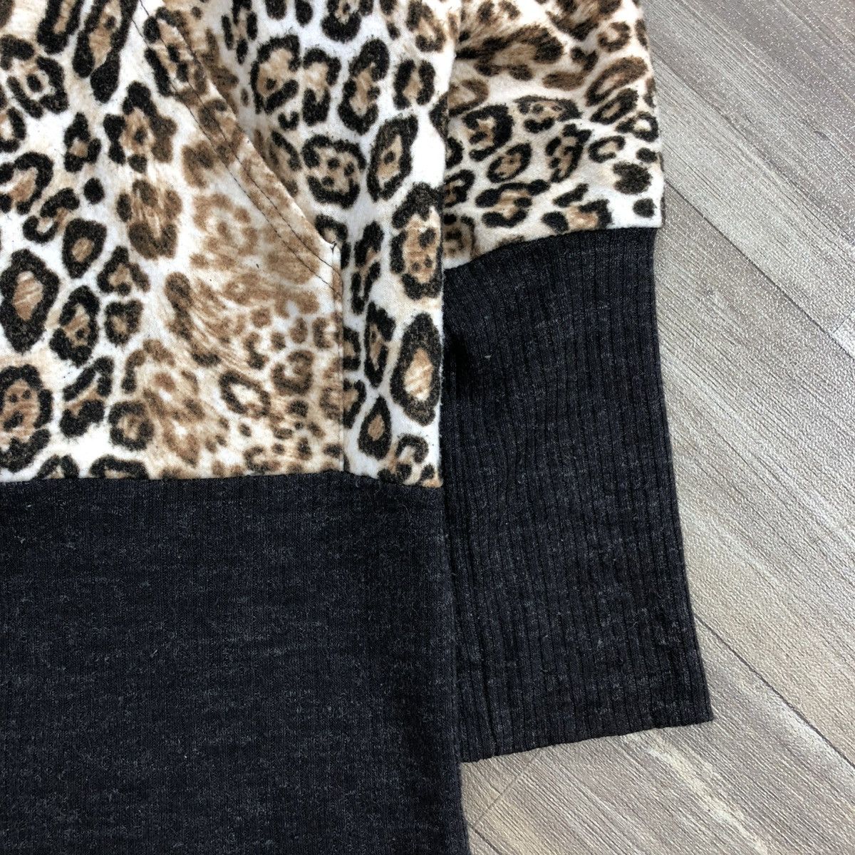 If Six Was Nine × Japanese Brand × Le Grande Bleu (L.G.B.) 2000s Hysteric Glamour Gothic LGB Leopard Fur ZipHoodie Long Size US M / EU 48-50 / 2 - 8 Thumbnail