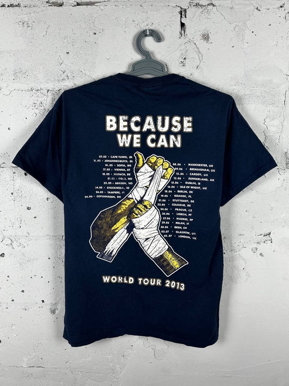 Band Tees × Bon Jovi × Vintage Bon Jovi Because We Can Tour Faded Vintage Tee Concert Y2K Size US L / EU 52-54 / 3 - 6 Thumbnail