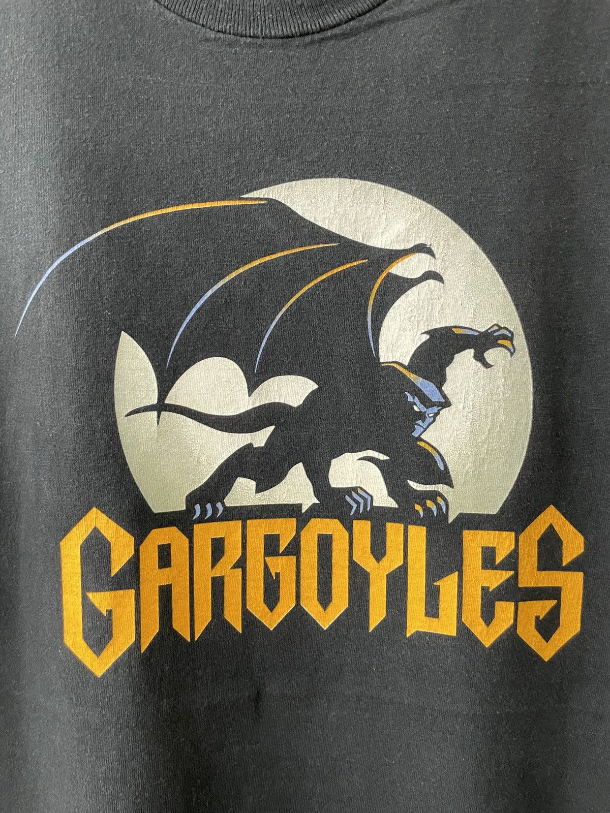 Vintage Vintage Gargoyles T-Shirt Size US XL / EU 56 / 4 - 4 Thumbnail