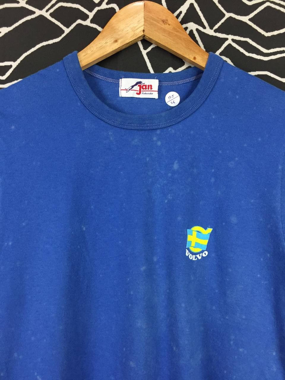 Vintage Vtg 90s Volvo Sweden Car Maker Small Logo Single Stitch Tee Size US S / EU 44-46 / 1 - 3 Thumbnail