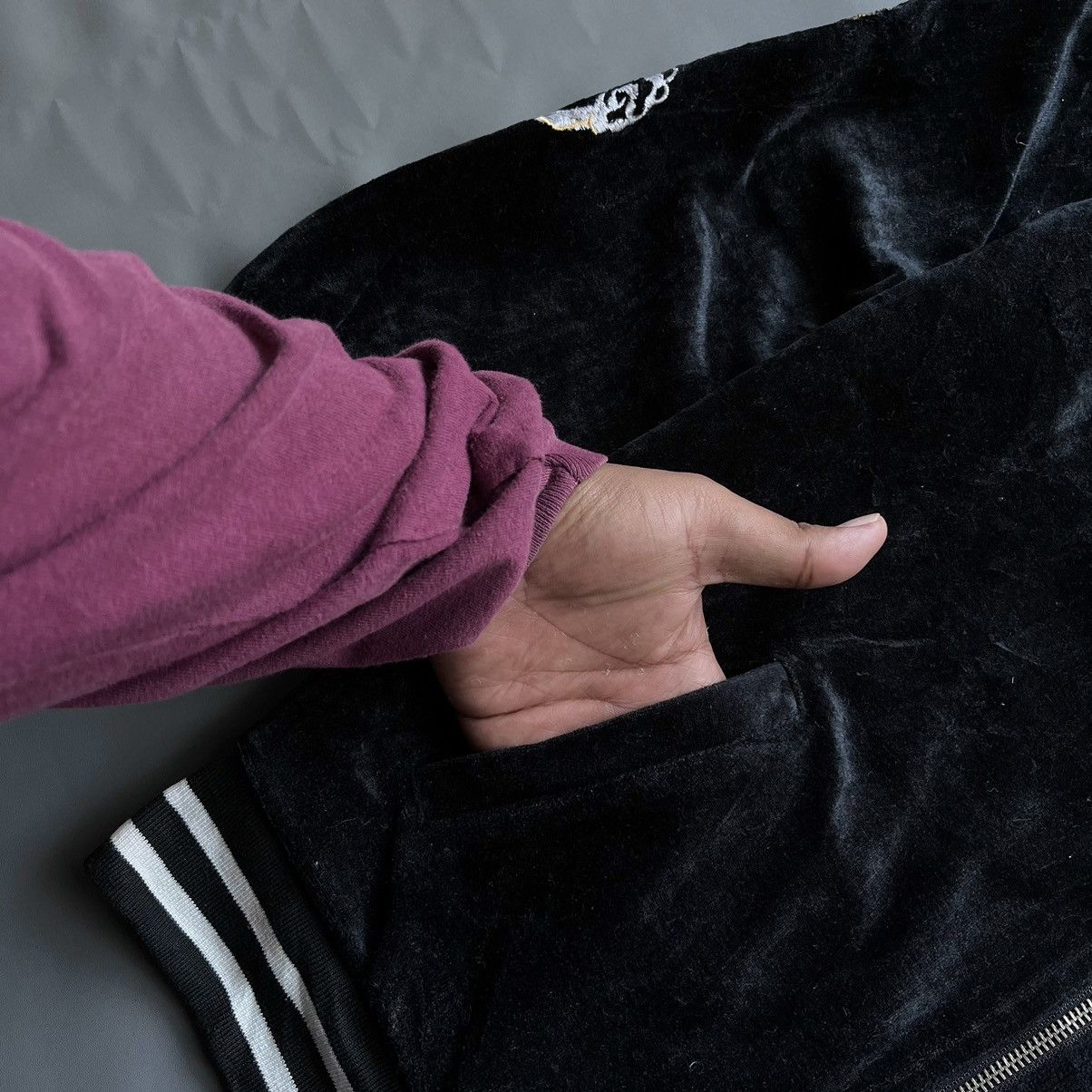 Japanese Brand × Vintage Vintage Sukajan Japan Souvenir Bomber Jacket Dragon & Tiger Size US M / EU 48-50 / 2 - 2 Thumbnail