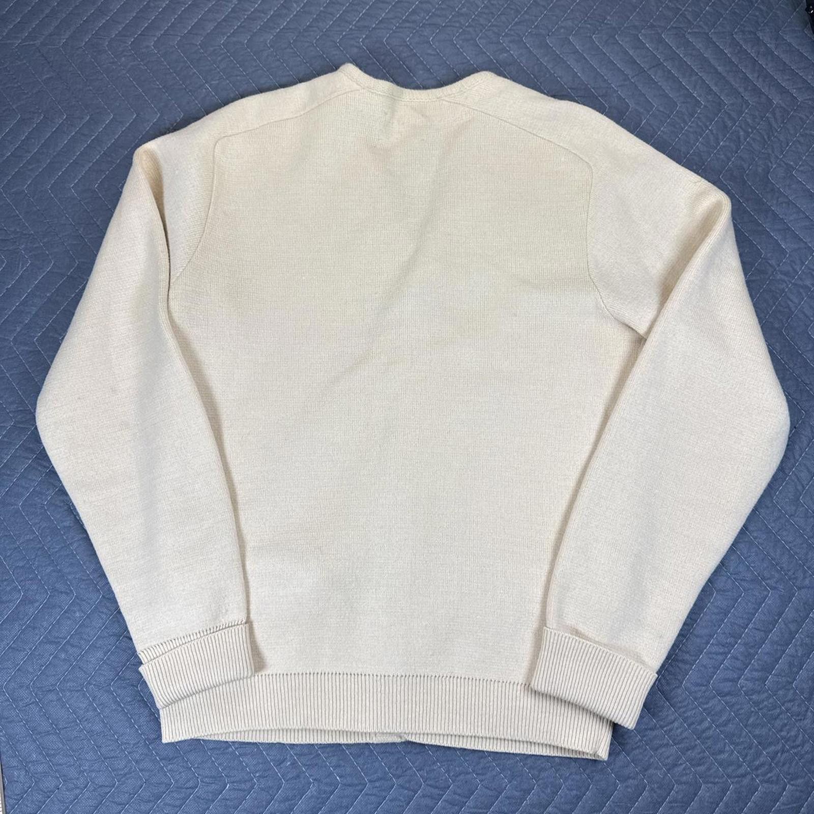 Sears Vintage Sears knit cardigan in a soft cream tone. Size US M / EU 48-50 / 2 - 6 Thumbnail