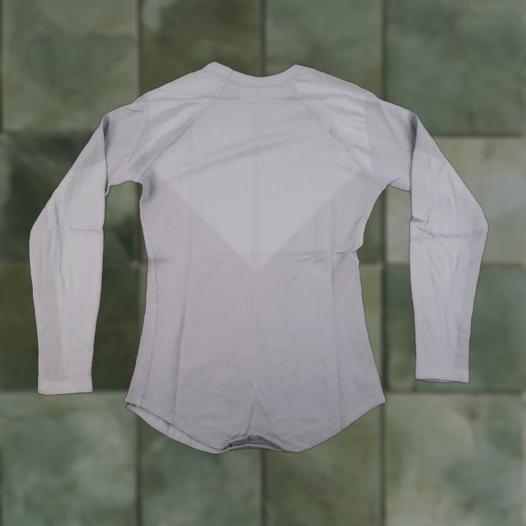Vintage Clove Shirt Womens XS Gray Crewneck Long Sleeve Stretch Fitted Underscrub Size XS / US 0-2 / IT 36-38 - 1 Thumbnail