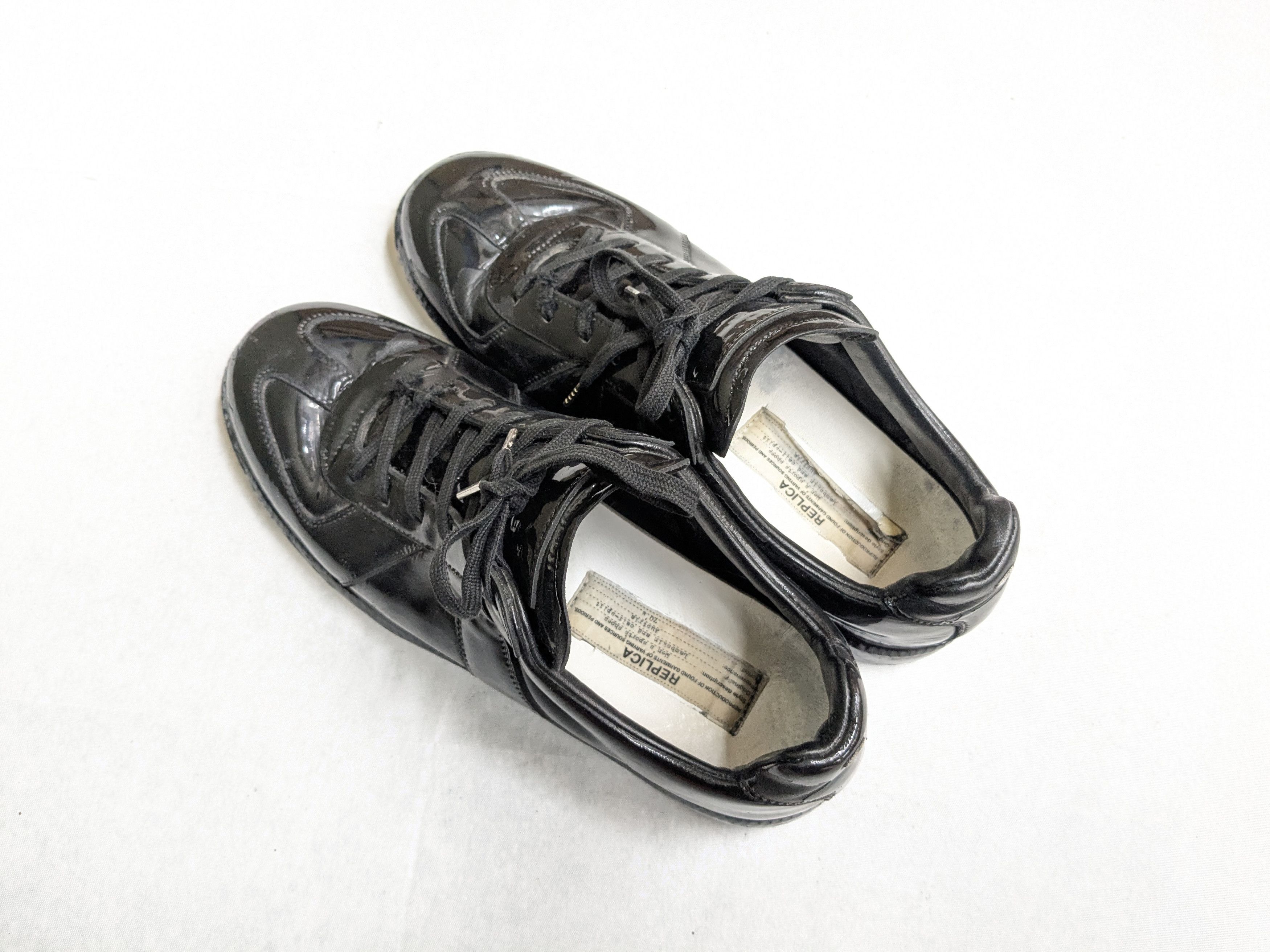 Maison Margiela Maison Margiela Replica GAT Black Patent Leather 8 41 Low Size US 8 / EU 41 - 16 Thumbnail