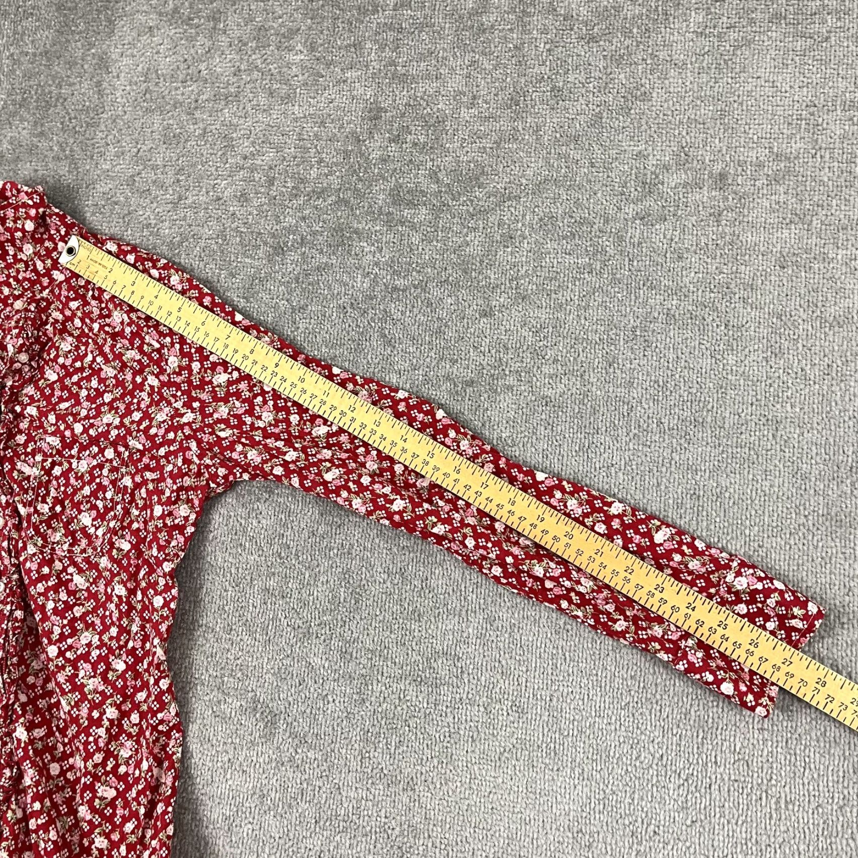 Vintage Vintage Sundance Women's Floral Ruffled Button-Up Shirt Large Red Cottagecore Cross-Seasonal Size L / US 10 / IT 46 - 6 Thumbnail