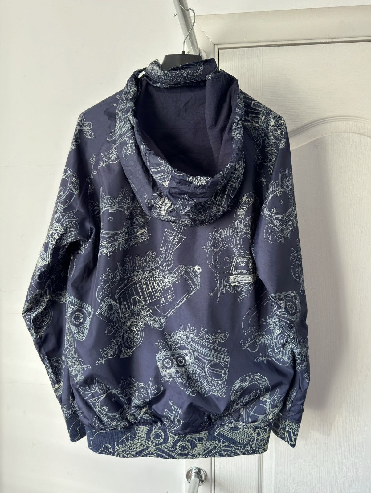 Ecko Unltd. Ecko Unltd Logogram Strip Graphic Nylon Jacket Embroidered Size US M / EU 48-50 / 2 - 6 Thumbnail