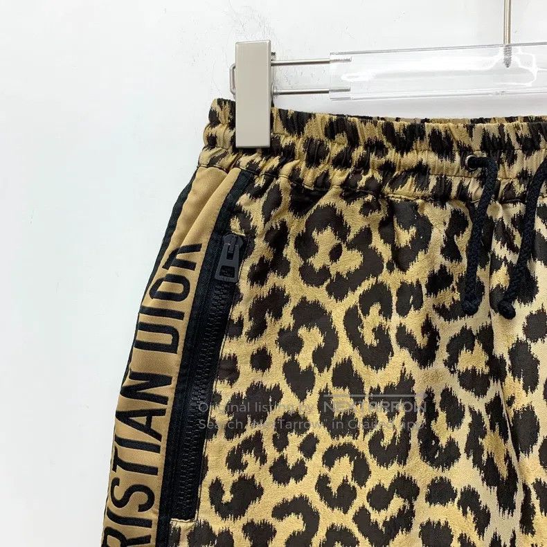 Dior Dior Brown leopard print drawstring casual short skirt ski Size 42" / US 20 - 3 Thumbnail