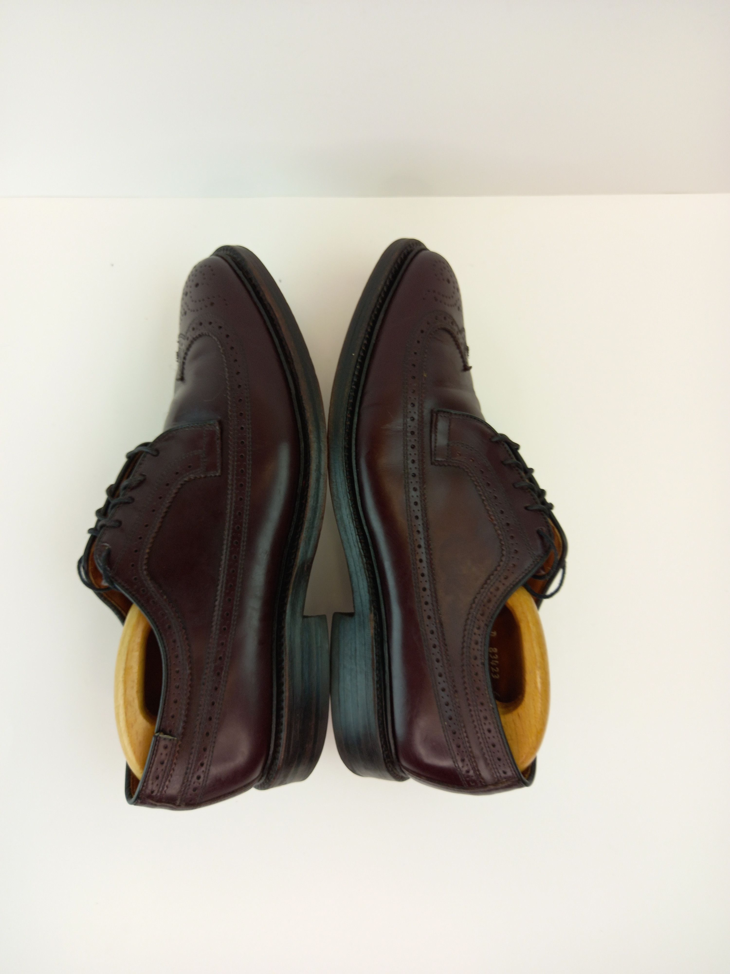 Allen Edmonds Allen Edmonds Red Burgundy Leather Oxford Shoes Size US 9.5 / EU 42-43 - 6 Thumbnail