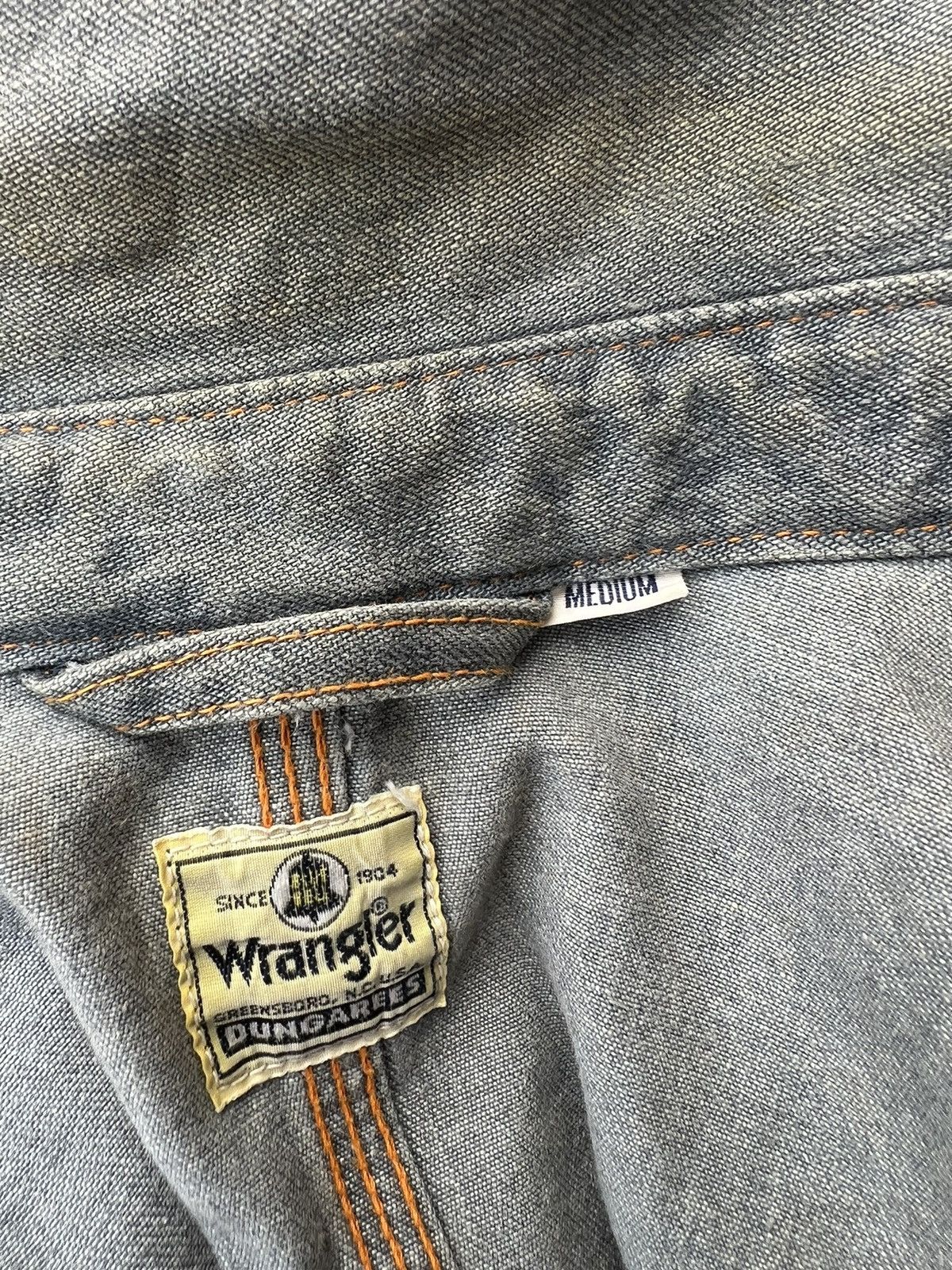 Vintage Vintage 90s Wrangler Blue Bell Muddy Denim Chore Jacket Size US M / EU 48-50 / 2 - 22 Thumbnail