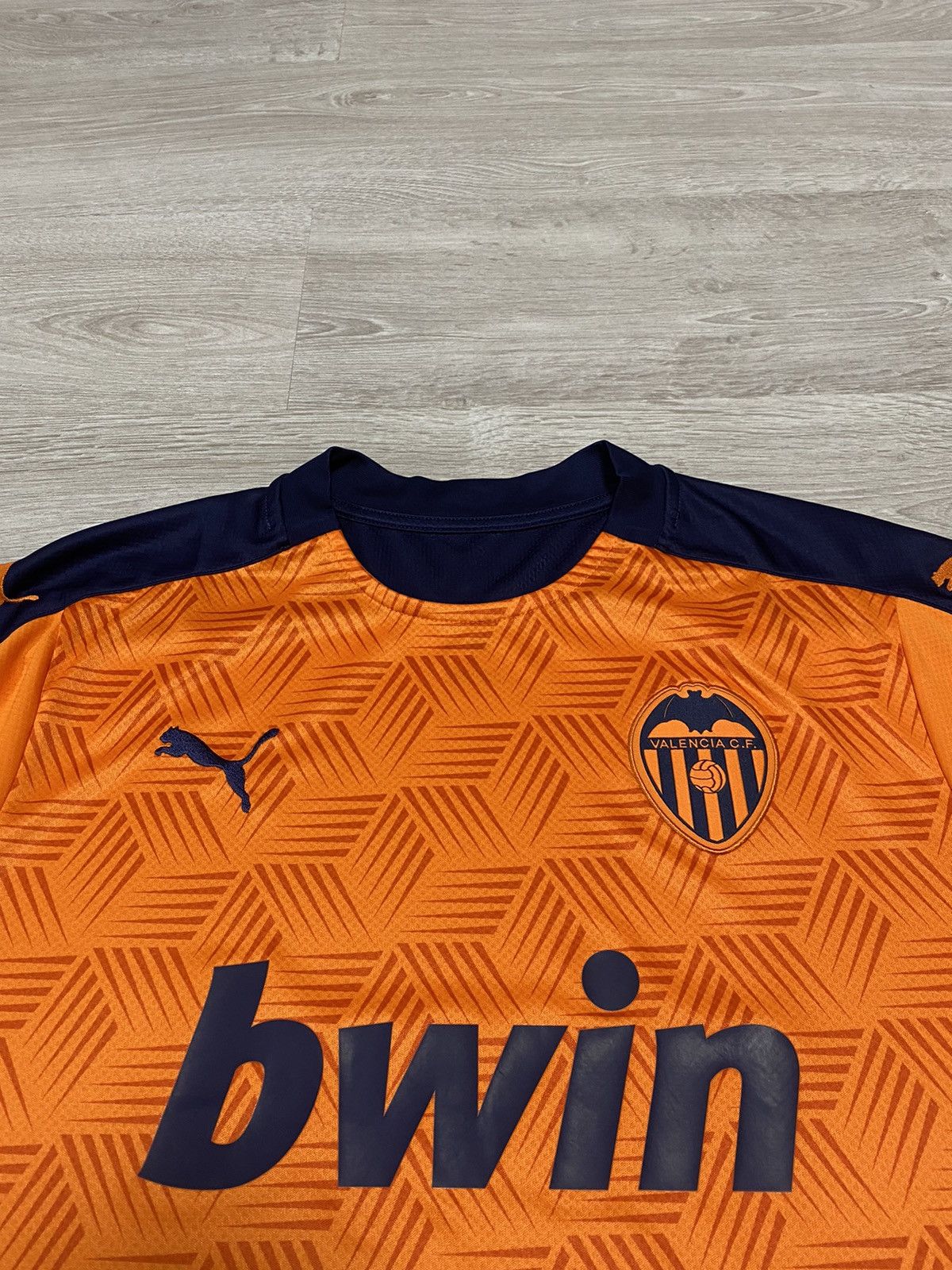Puma Puma VALENCIA CF Away Jersey – 2021/22 SS Jersey MSRP $90 Size US L / EU 52-54 / 3 - 2 Thumbnail