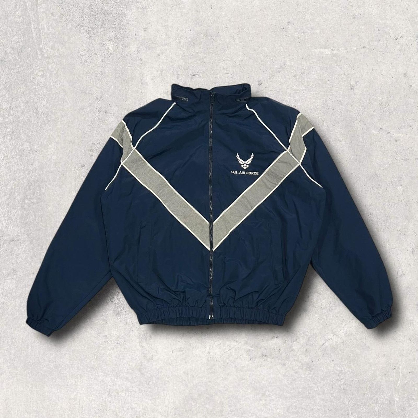 Other U.S. Air Force (Vintage) Navy Full-Zip Windbreaker Jacket Size US L / EU 52-54 / 3 - 1 Thumbnail