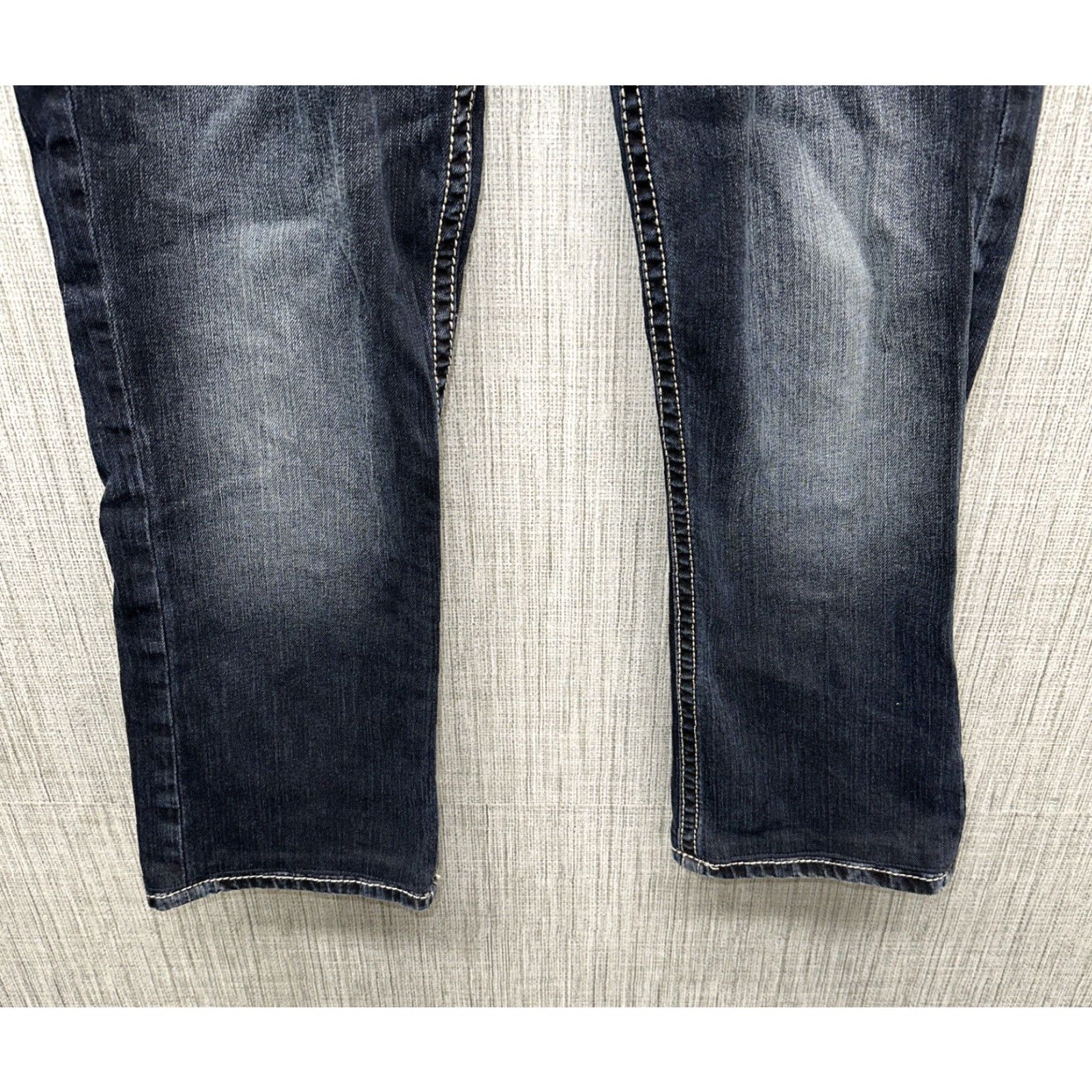 BKE BKE Denim Jeans — Men — Straight Leg — Size 32x26 — Dark Blue Cotton Denim — Regular Fit Size US 32 / EU 48 - 3 Thumbnail