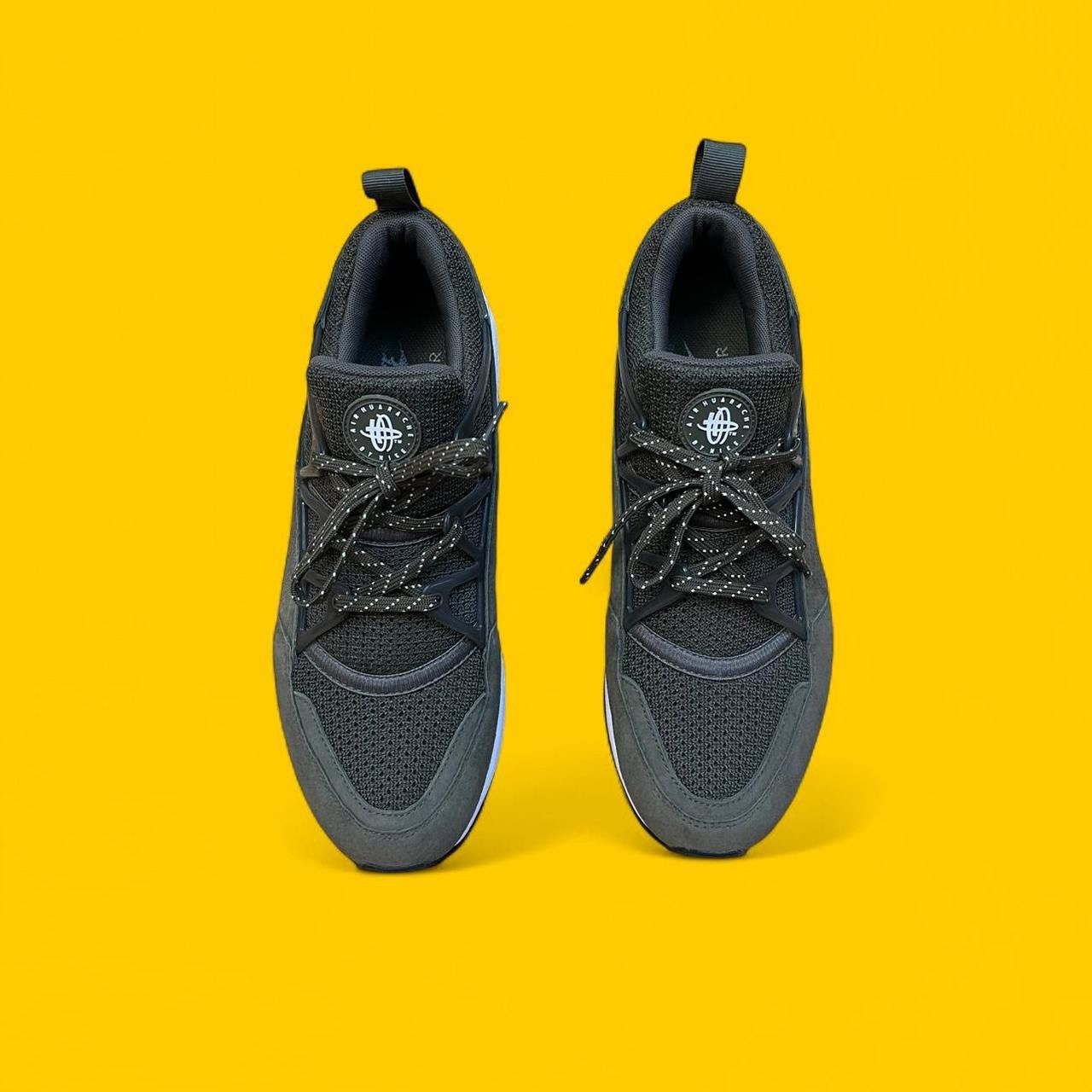 Nike Size? X Nike Air Huarache Light Olive Size US 9.5 / EU 42-43 - 3 Thumbnail