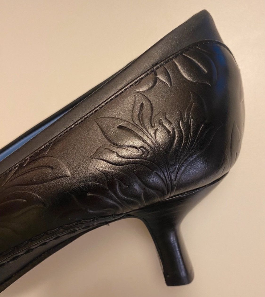 Quercioli pumps in Florentia printed embossed leather Size US 7 / IT 37 - 1 Thumbnail