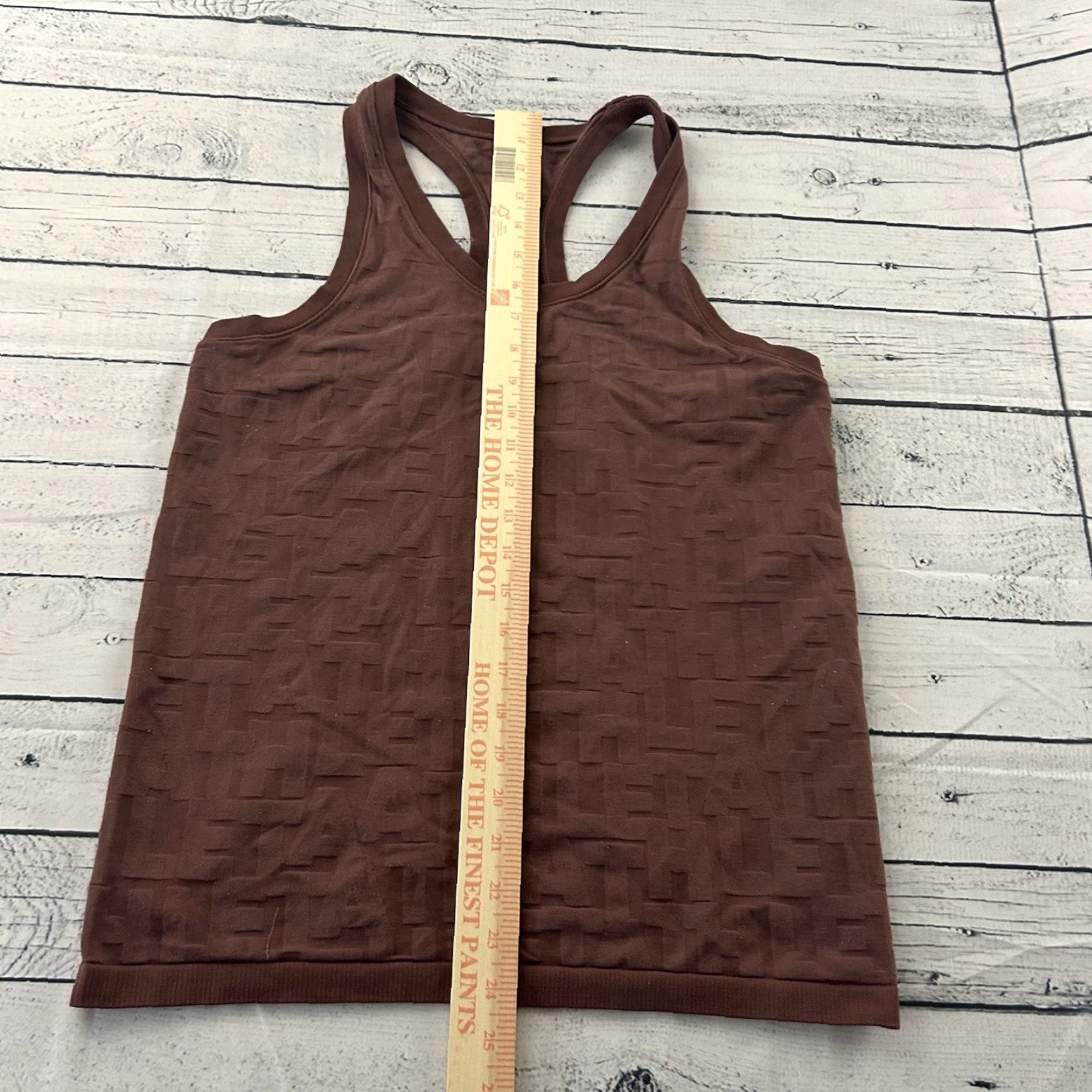 Athleta Athleta Momentum Tank Logo Camisole Tank Top Sleeveless Racerback Women's Large Brown Logo Activewear Womens L Brown Size L / US 10 / IT 46 - 3 Thumbnail
