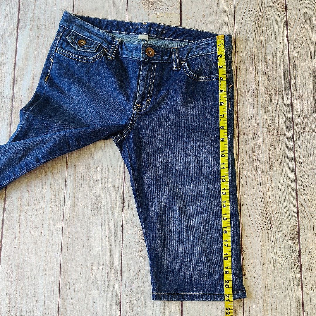 Banana Republic Banana Republic denim Bermuda shorts sz 26R Size 26" / US 2 / IT 38 - 7 Thumbnail