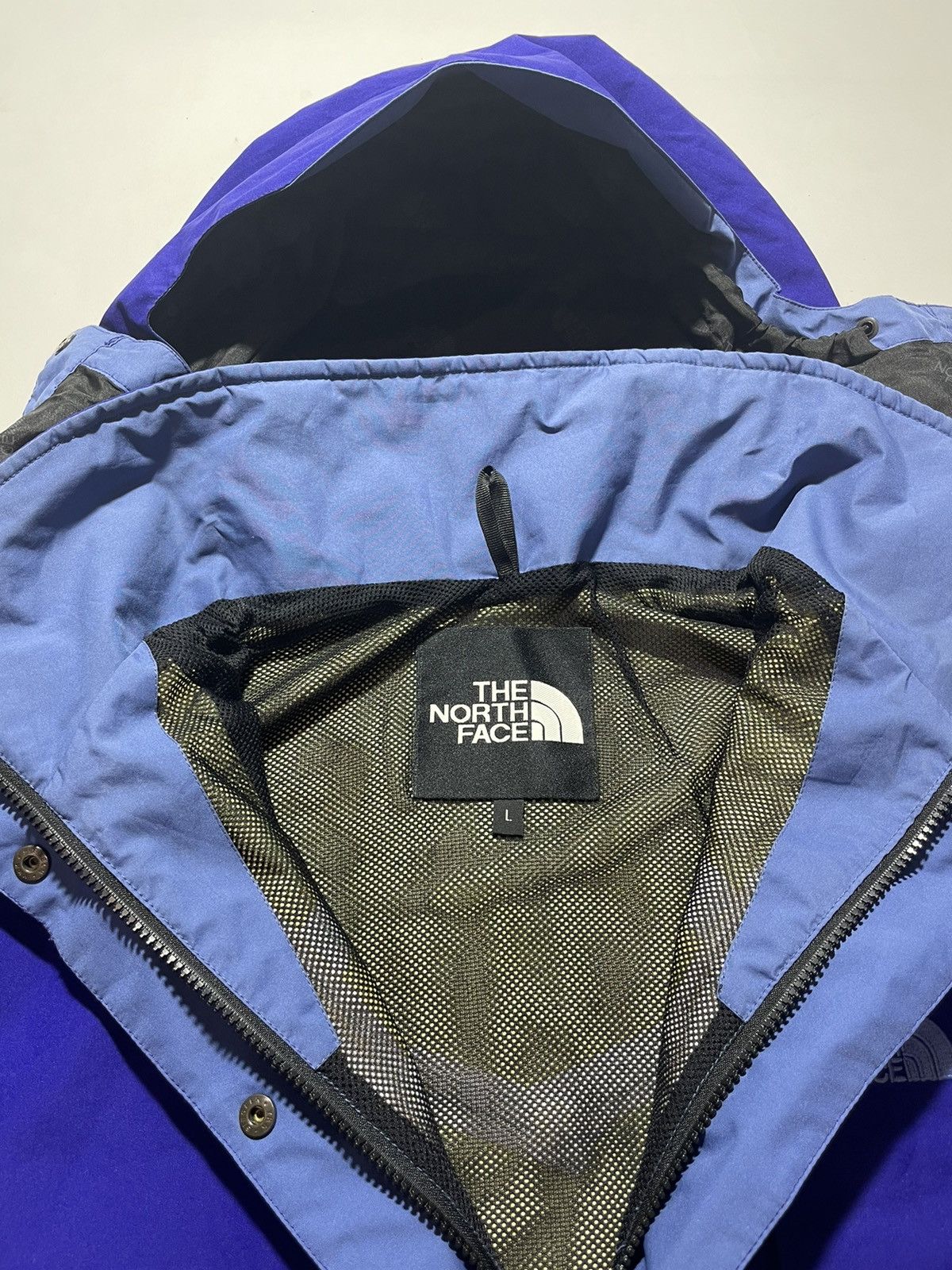 The North Face Vintage The North Face Gore-tex Women’s Stowaway Jacket Size L / US 10 / IT 46 - 10 Thumbnail