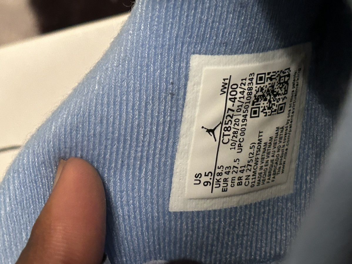 Jordan Brand × Nike UNC 4s Size US 9.5 / EU 42-43 - 6 Thumbnail