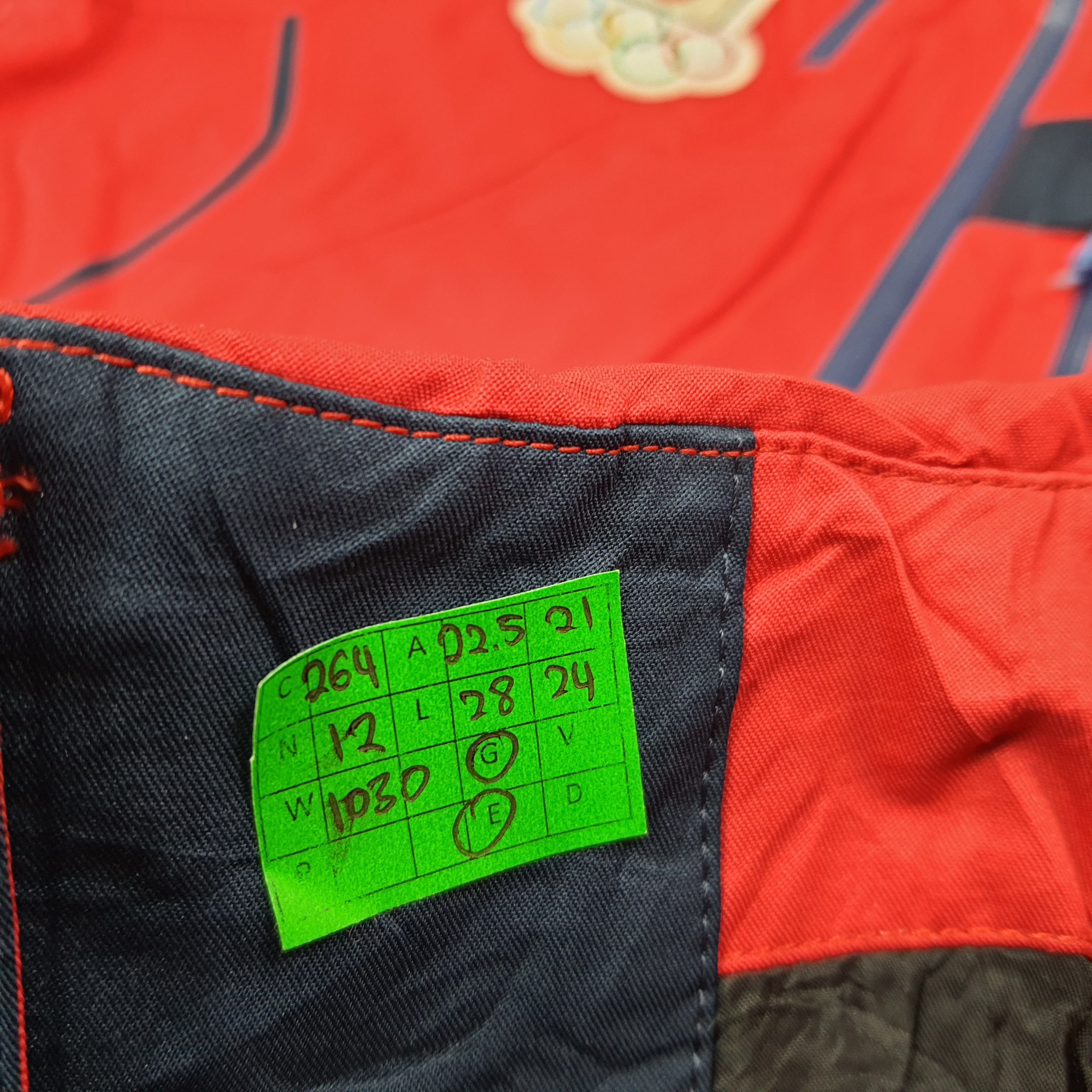Mizuno Vintage Mizuno Olympic Japan Thermal Plus Jacket C264N12 Size US L / EU 52-54 / 3 - 16 Thumbnail