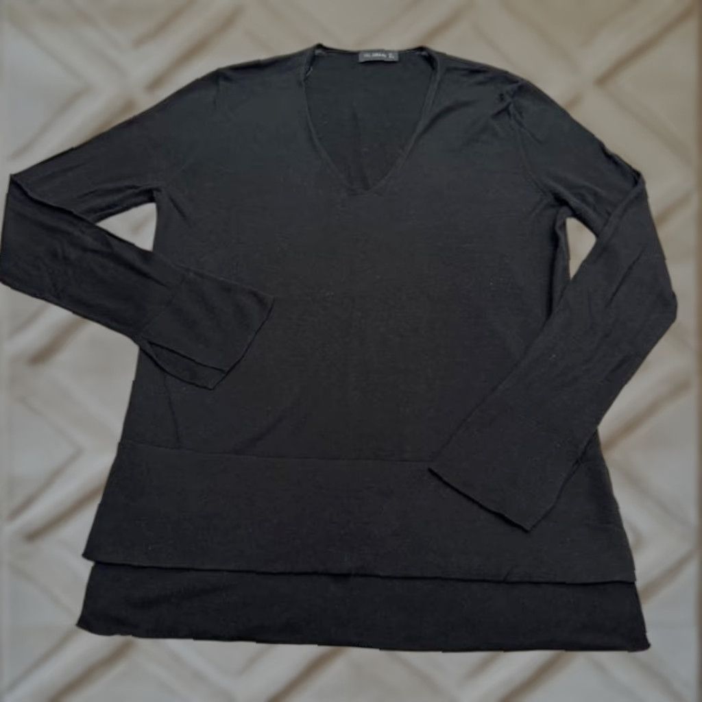 Zara Zara Womens Sweater V-Neck Hi-Lo Pullover Black Acrylic Blend Knit Casual Fall Winter Lady Large Size L / US 10 / IT 46 - 1 Thumbnail