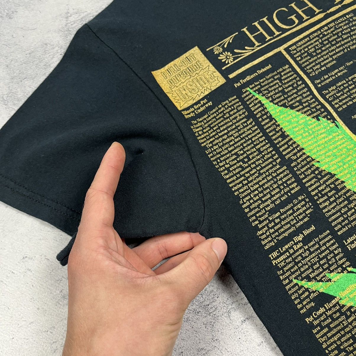 Vintage Vintage Marihuana High Times 4:20 y2k humor tee 90’s Size US M / EU 48-50 / 2 - 15 Thumbnail