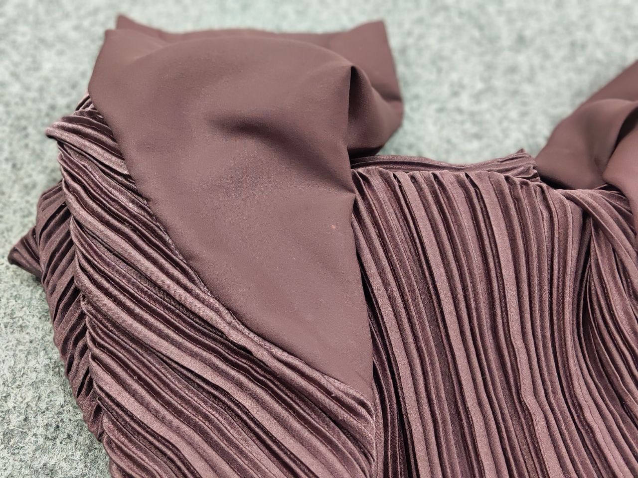 Other Vintage Lesley George London pleated long asymmetric Dress Size M / US 6-8 / IT 42-44 - 12 Thumbnail