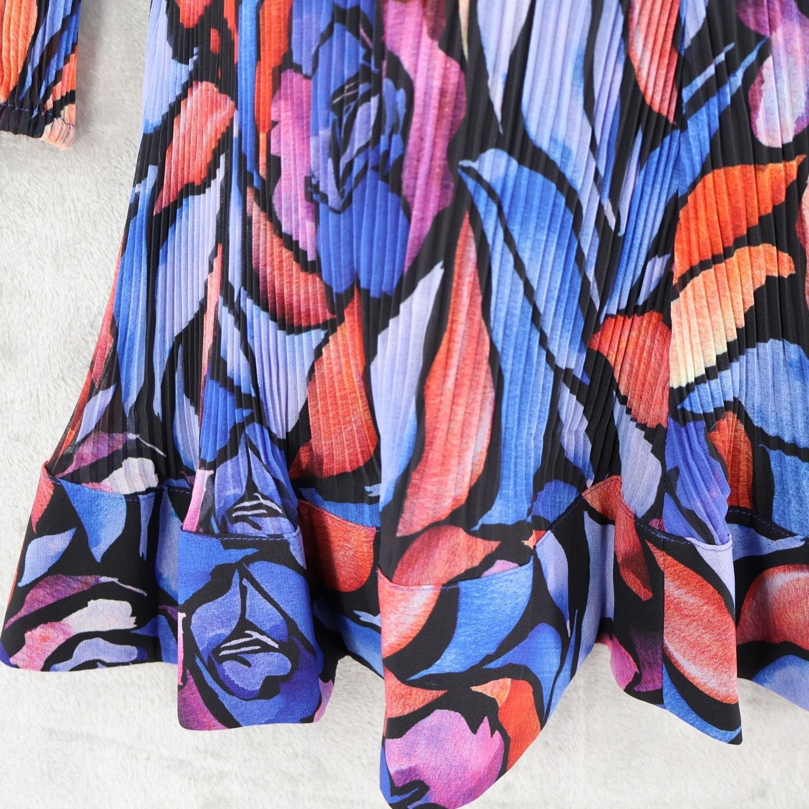 MILLY Milly Liv Dream Rose Print Dress Womens 4 Blue Pleated Artsy Size S / US 4 / IT 40 - 6 Thumbnail