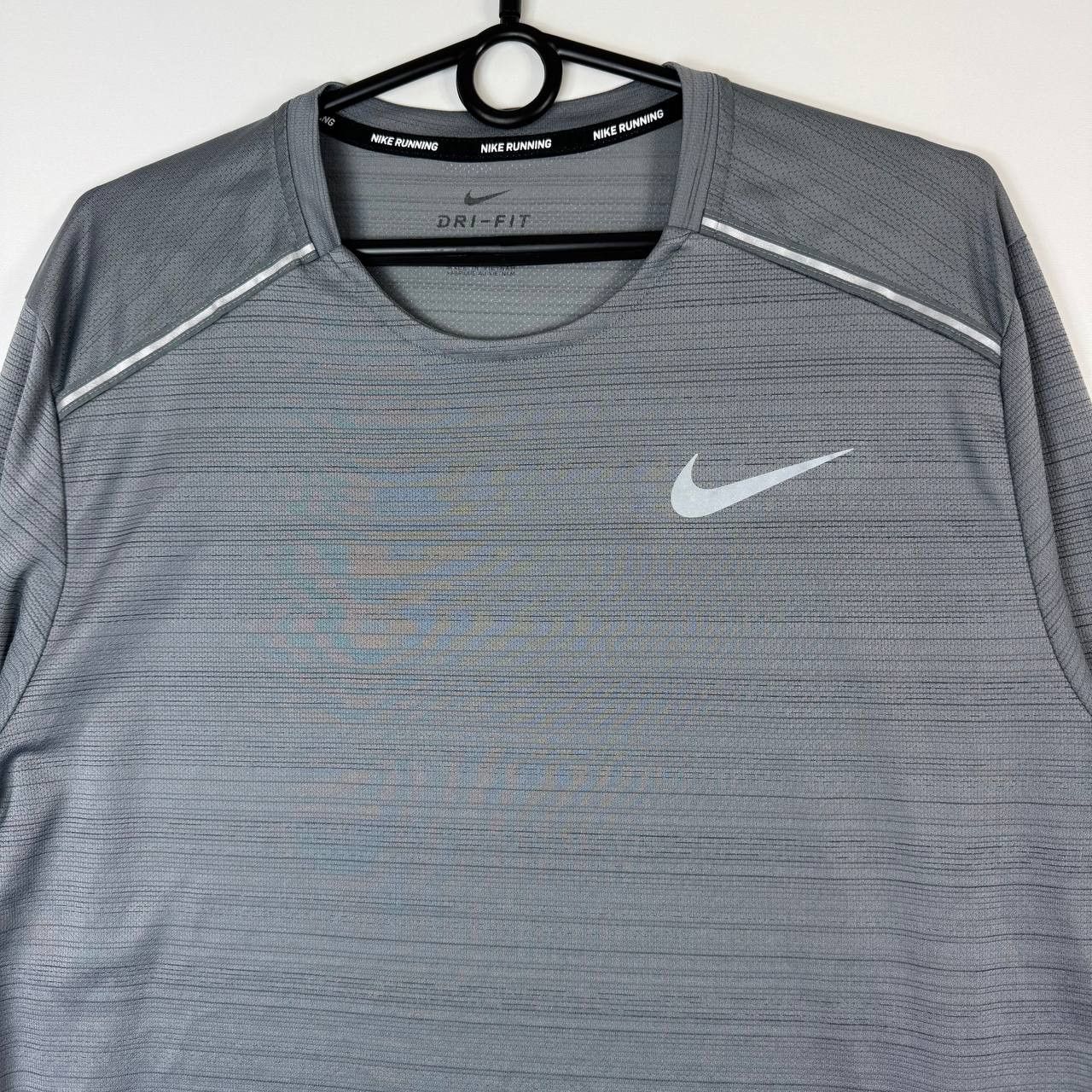 Nike Nike Dri-FIT Running Long Sleeve Grey Shirt Men’s Athletic L Size US L / EU 52-54 / 3 - 2 Thumbnail