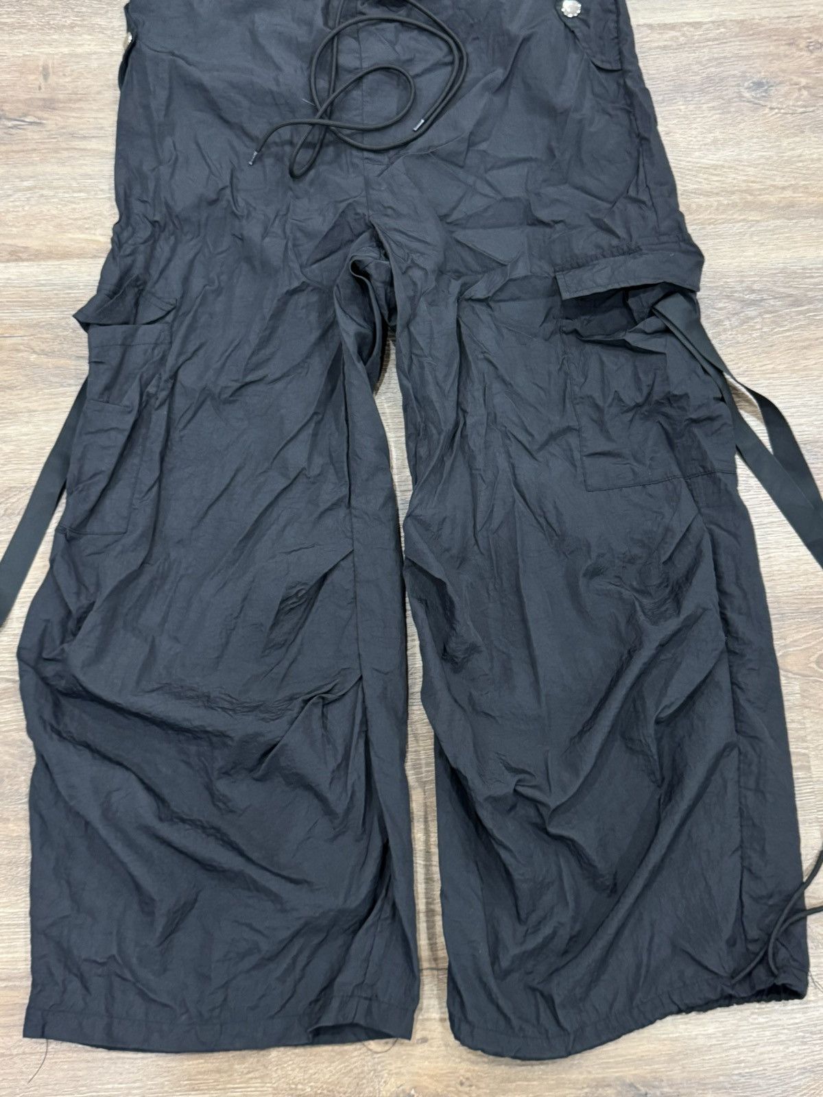 Japanese Brand Black bondage cargo pants Size US 34 / EU 50 - 4 Thumbnail
