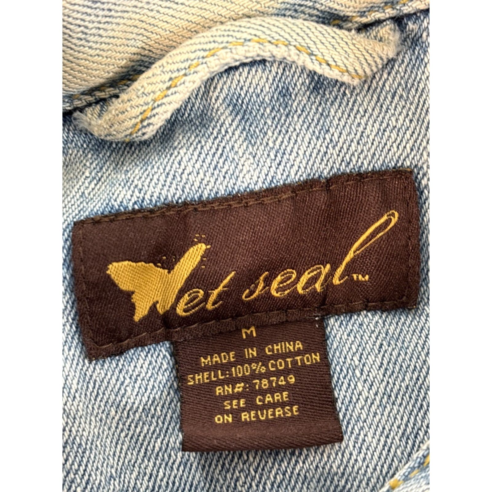 Vintage VINTAGE Wet-seal Denim Jacket Womens Medium Light Wash Distressed Y2K Shirt Womens Medium Blue 90s Classic Mens? Size M / US 6-8 / IT 42-44 - 4 Thumbnail